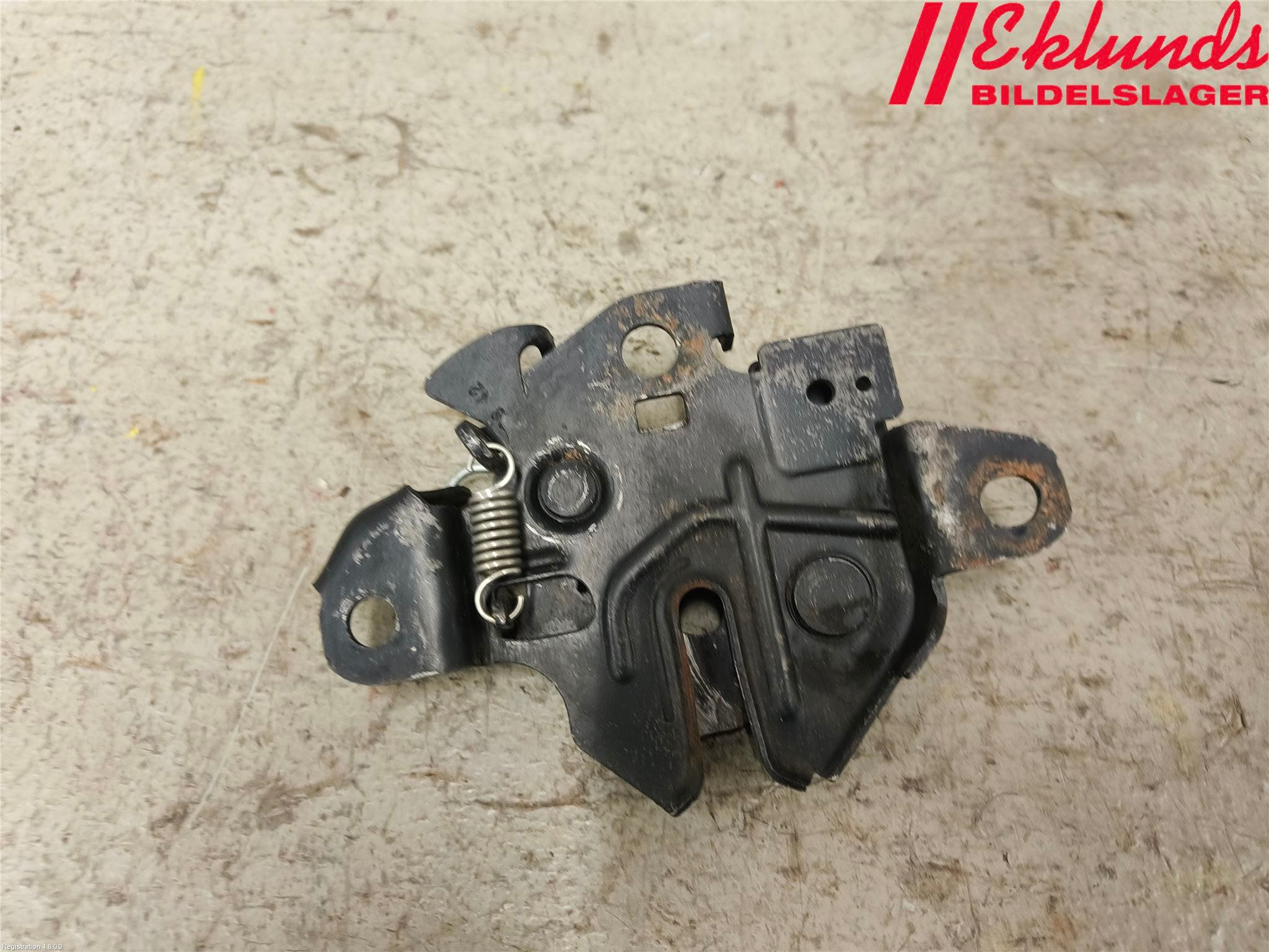 Toyota AVENSIS 09-15 Huvlås