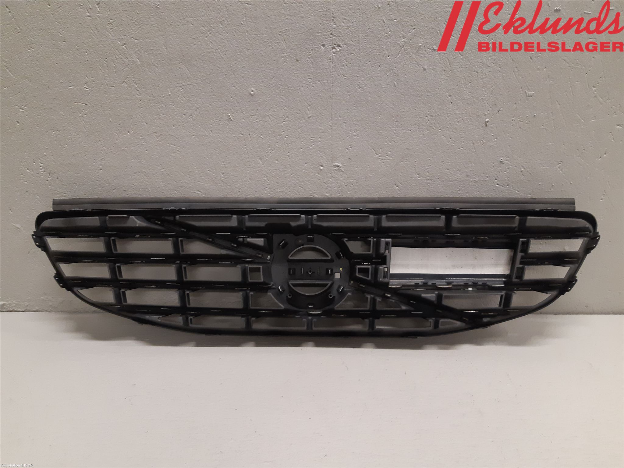 Volvo XC60 14-17 Grill Komp
