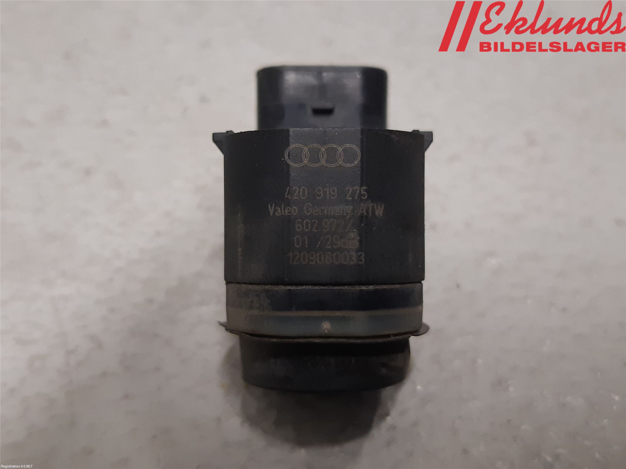 Audi A4/S4 08-11 Parkeringshjälp Frontsensor