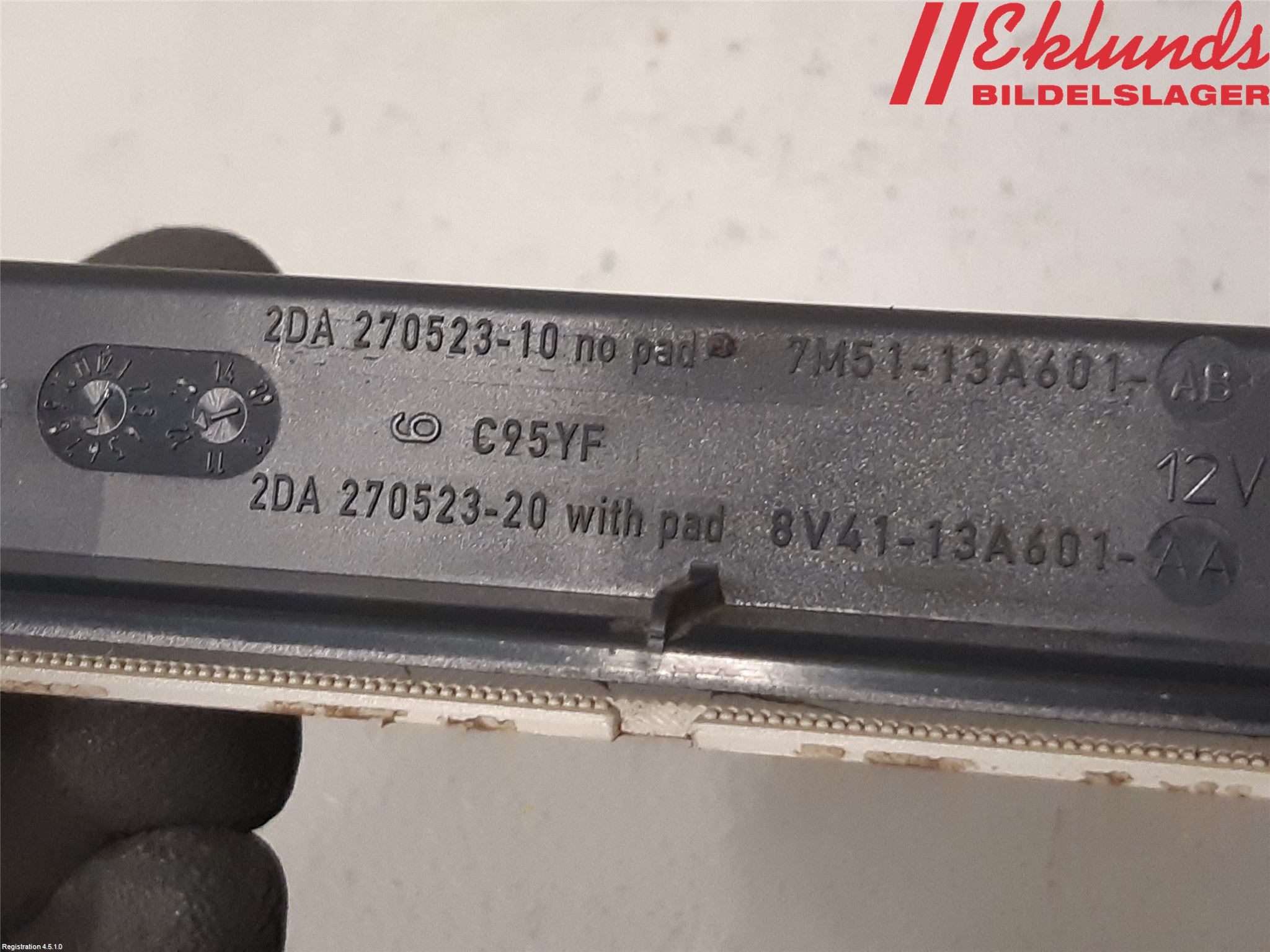 Ford KUGA 08-12 Bromsljus Bakruta