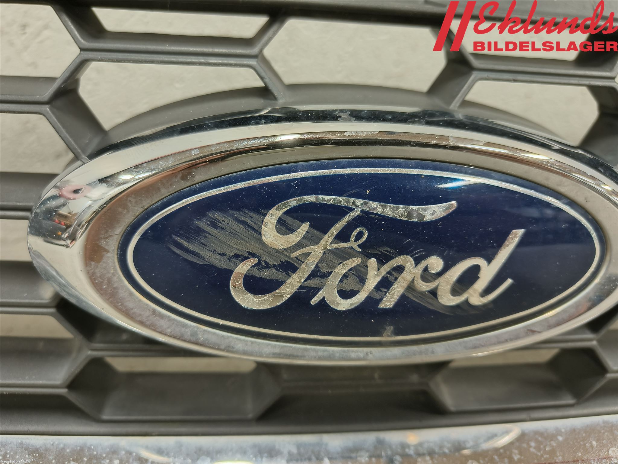 Ford MONDEO 07-15 Grill Komp
