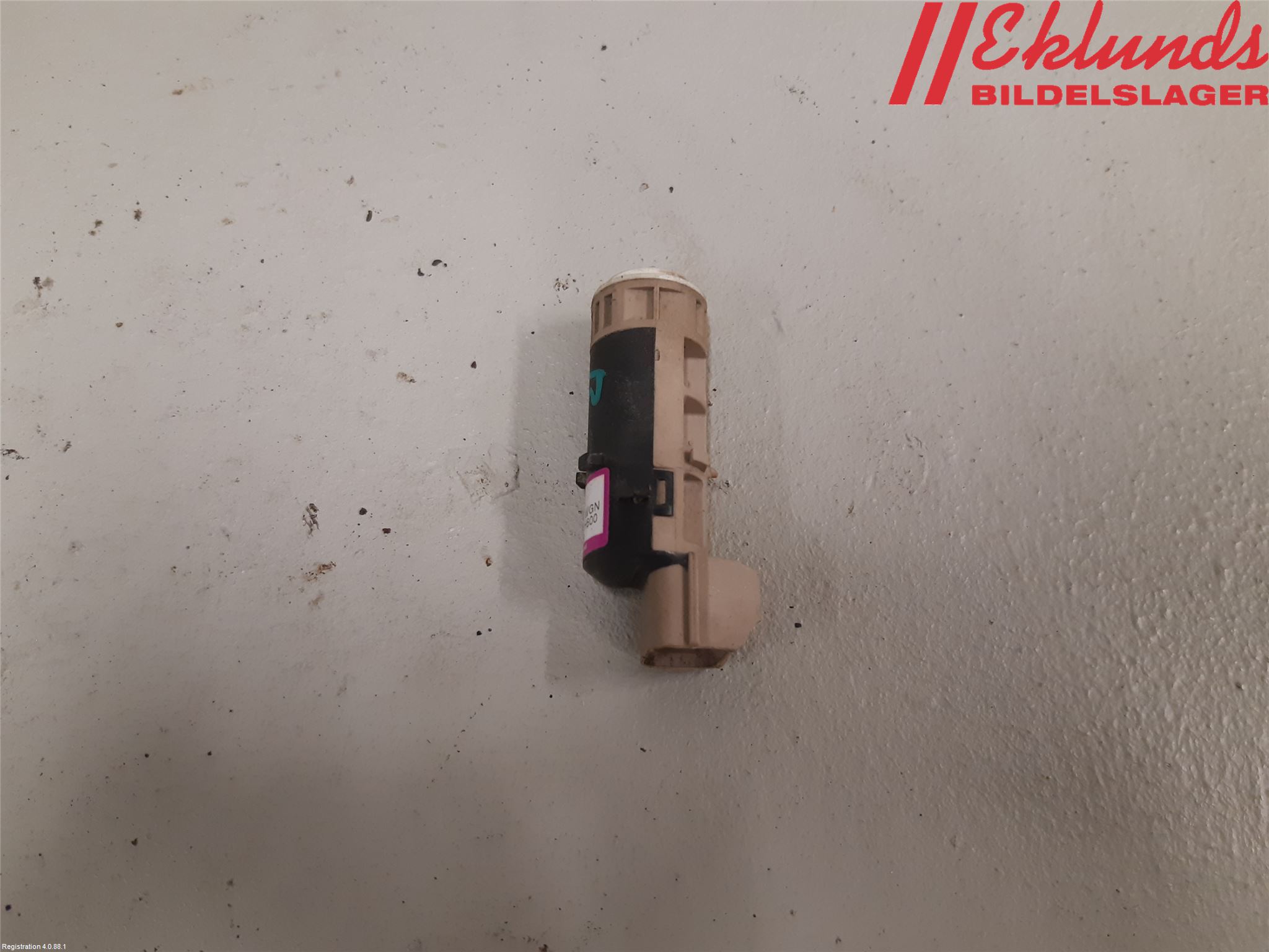 Kia CEED 06-12 Parkeringshjälp Backsensor