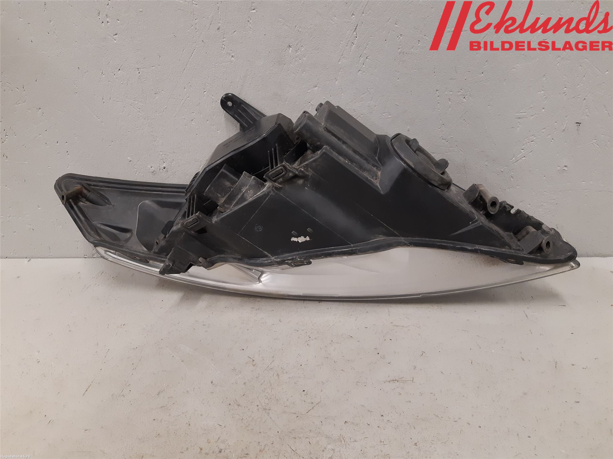 Ford MONDEO 07-15 Strålkastare Vänster