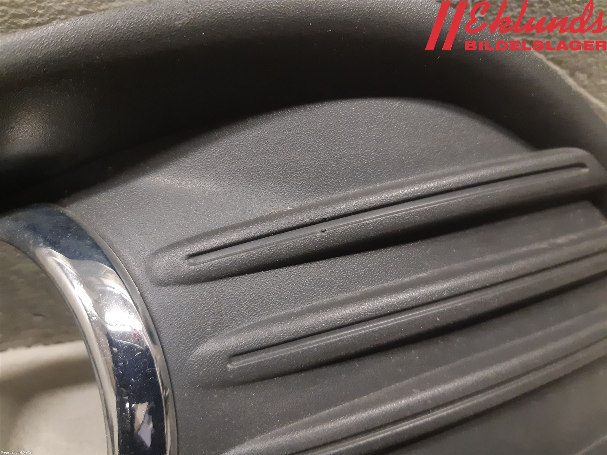 Ford FOCUS 08-11 Dimljussarg Fram