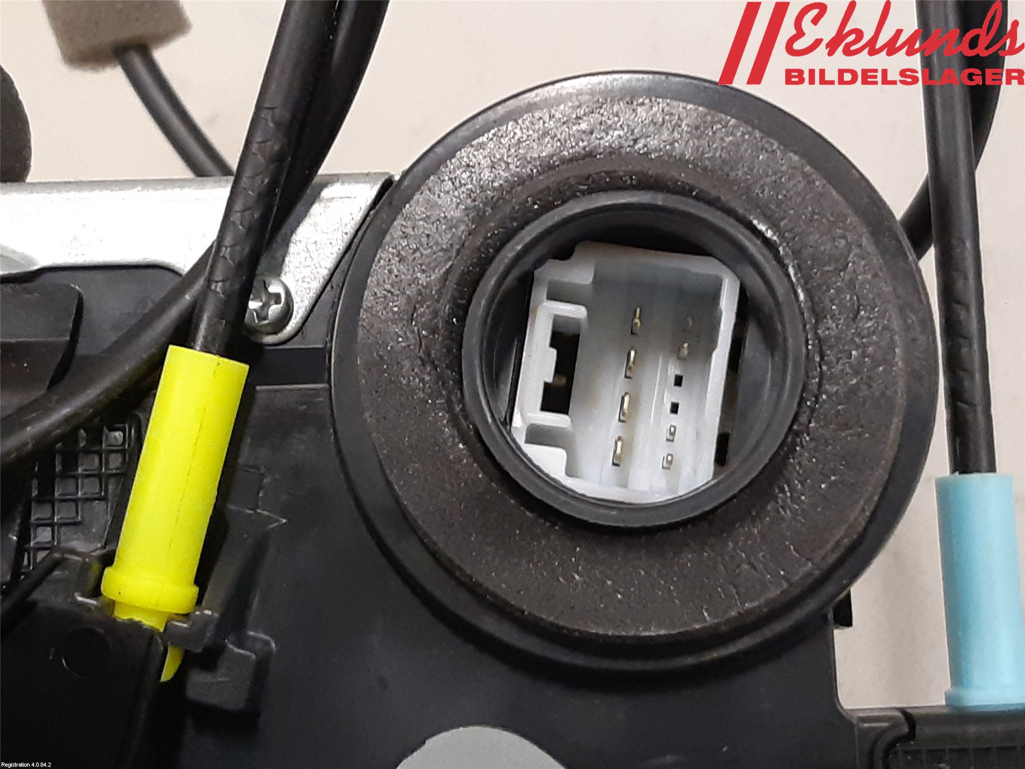 Lexus IS 250/350 14-20 Låskista-Dörrlås