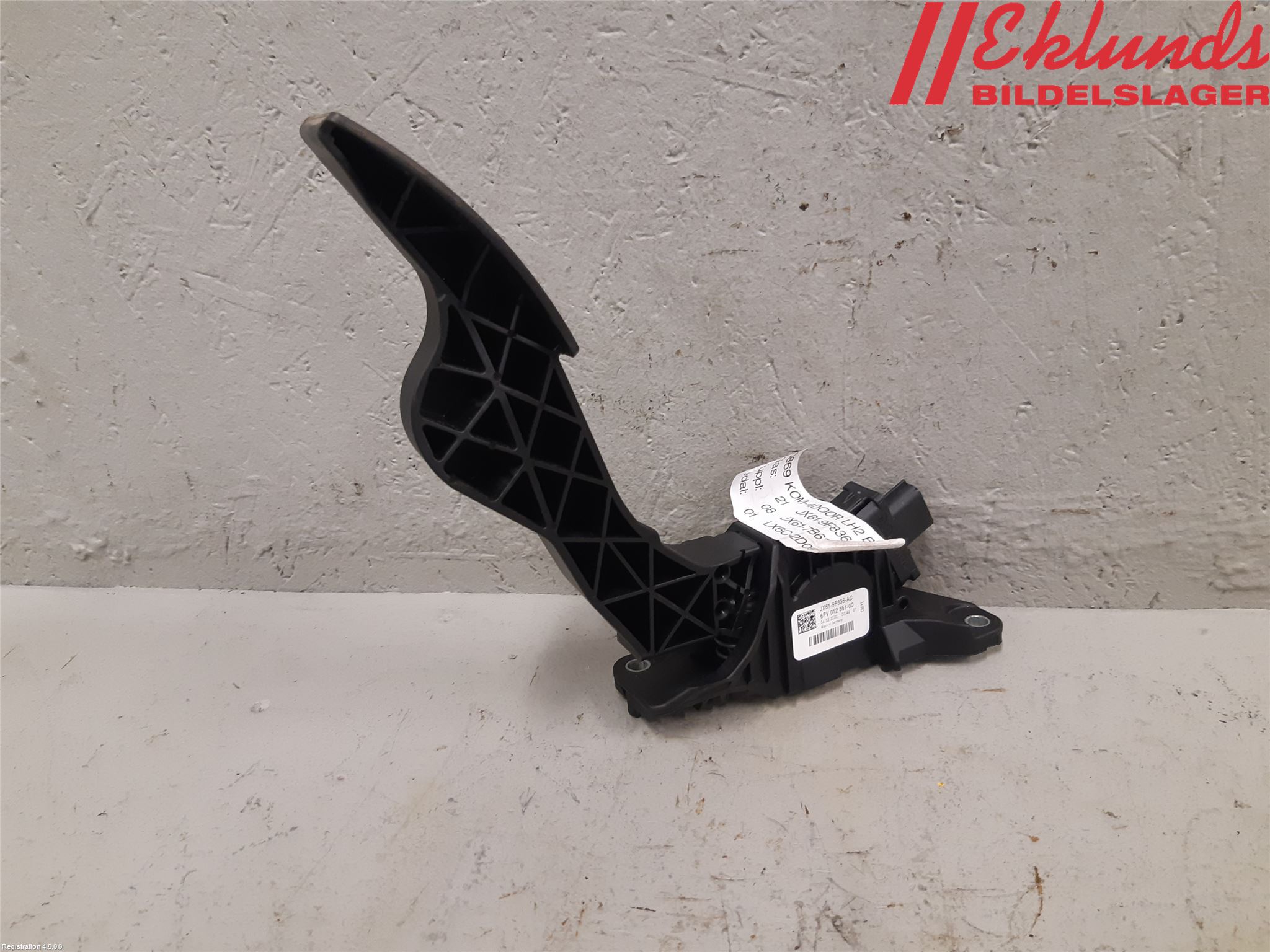 Ford FOCUS 19- Gaspedal