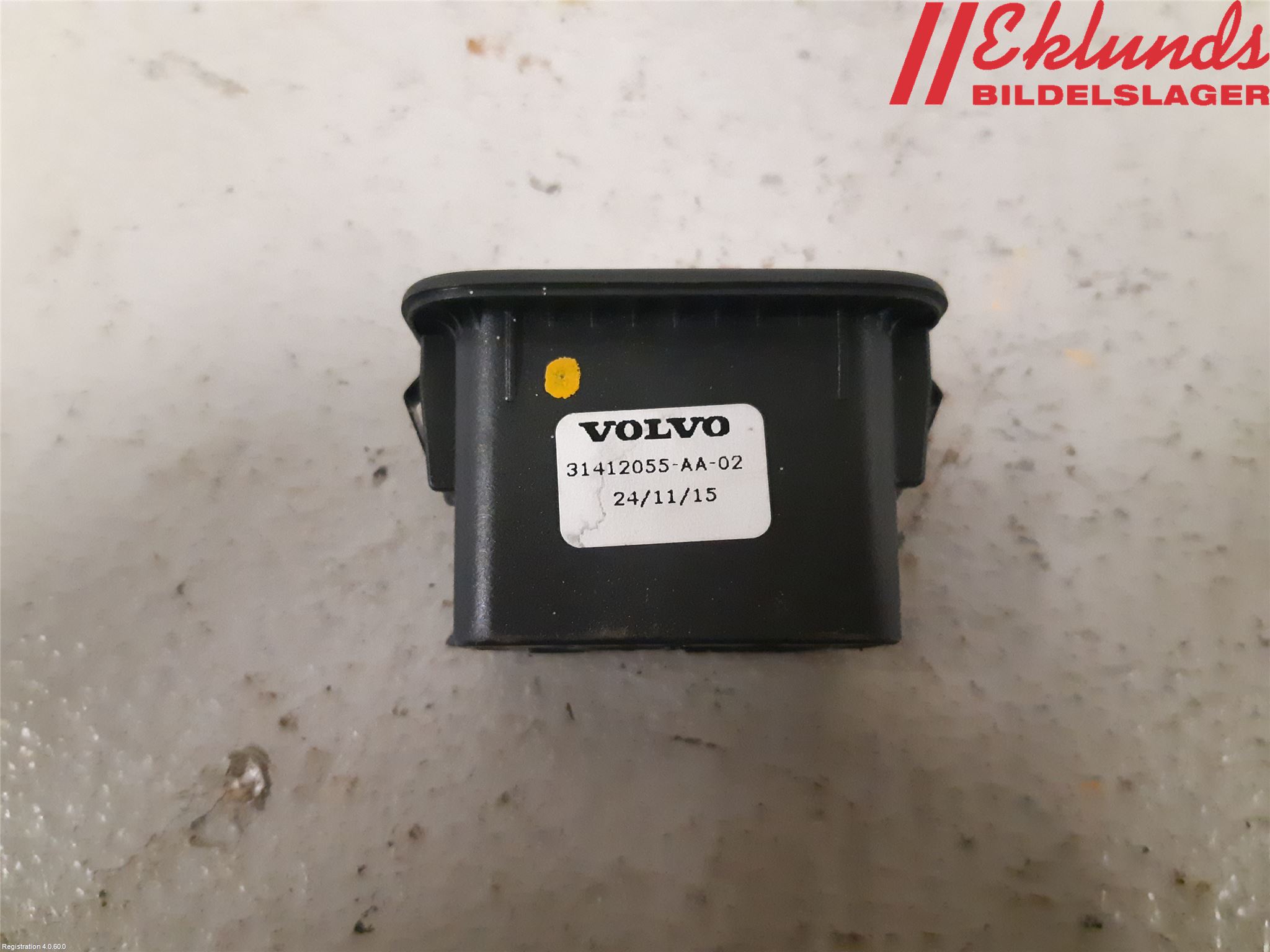 Volvo V70 14-16 Strömställare Baklucka