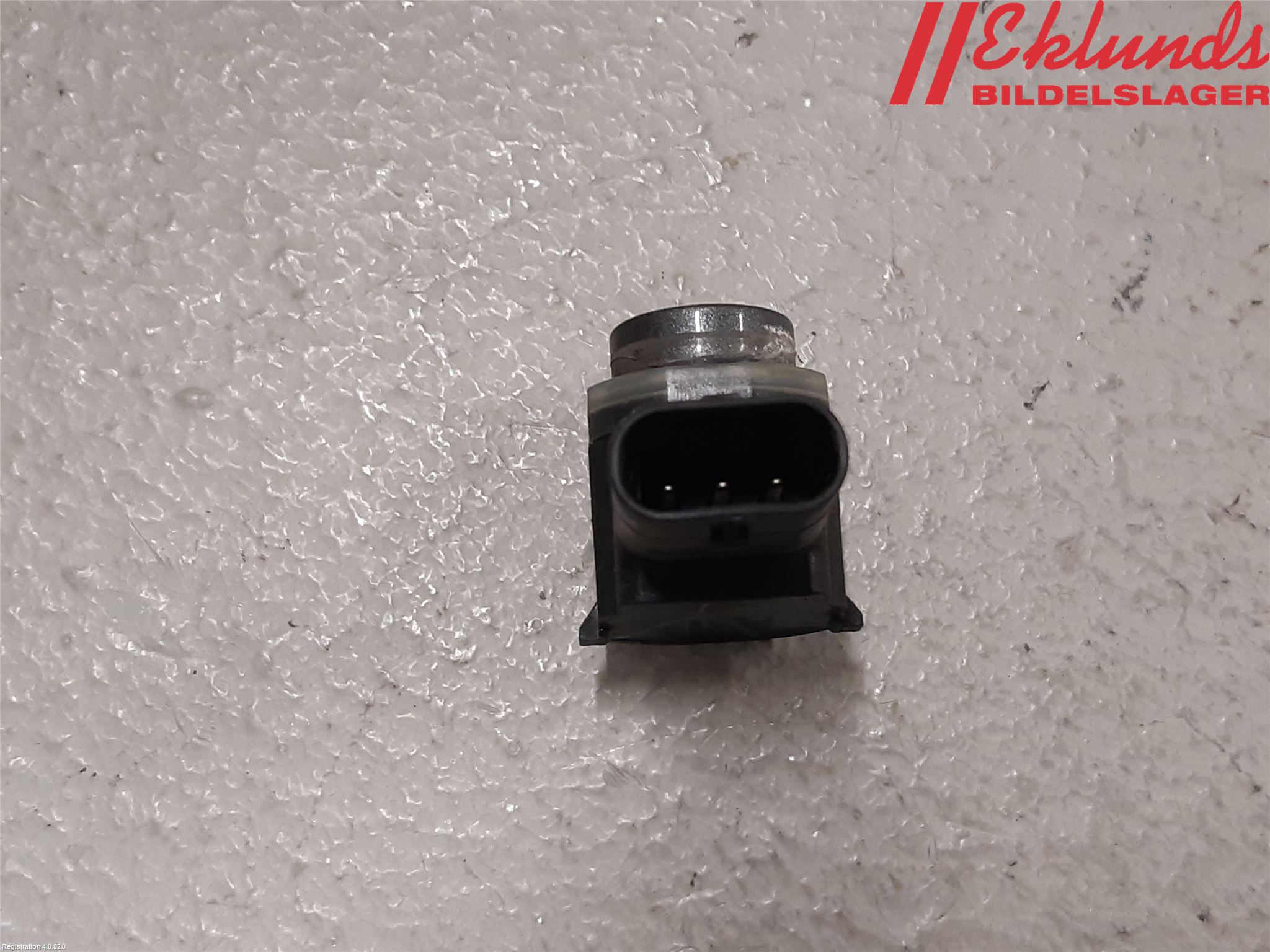 Jaguar XE (X760) 15-24 Parkeringshjälp Frontsensor