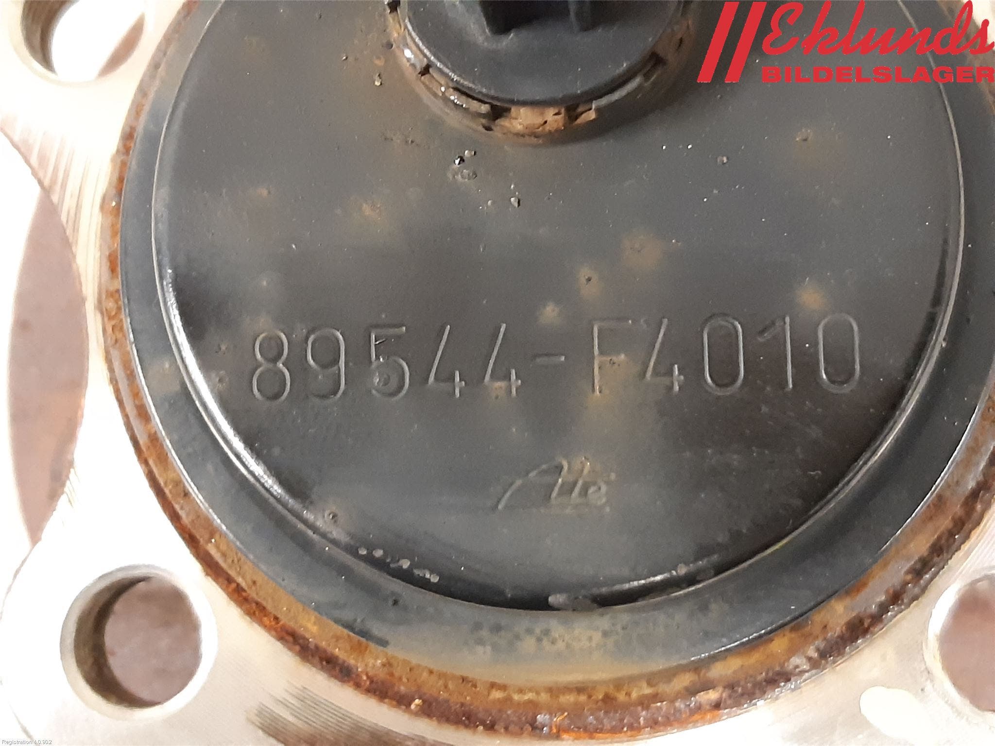 Toyota YARIS XP21 20- Nav Bak