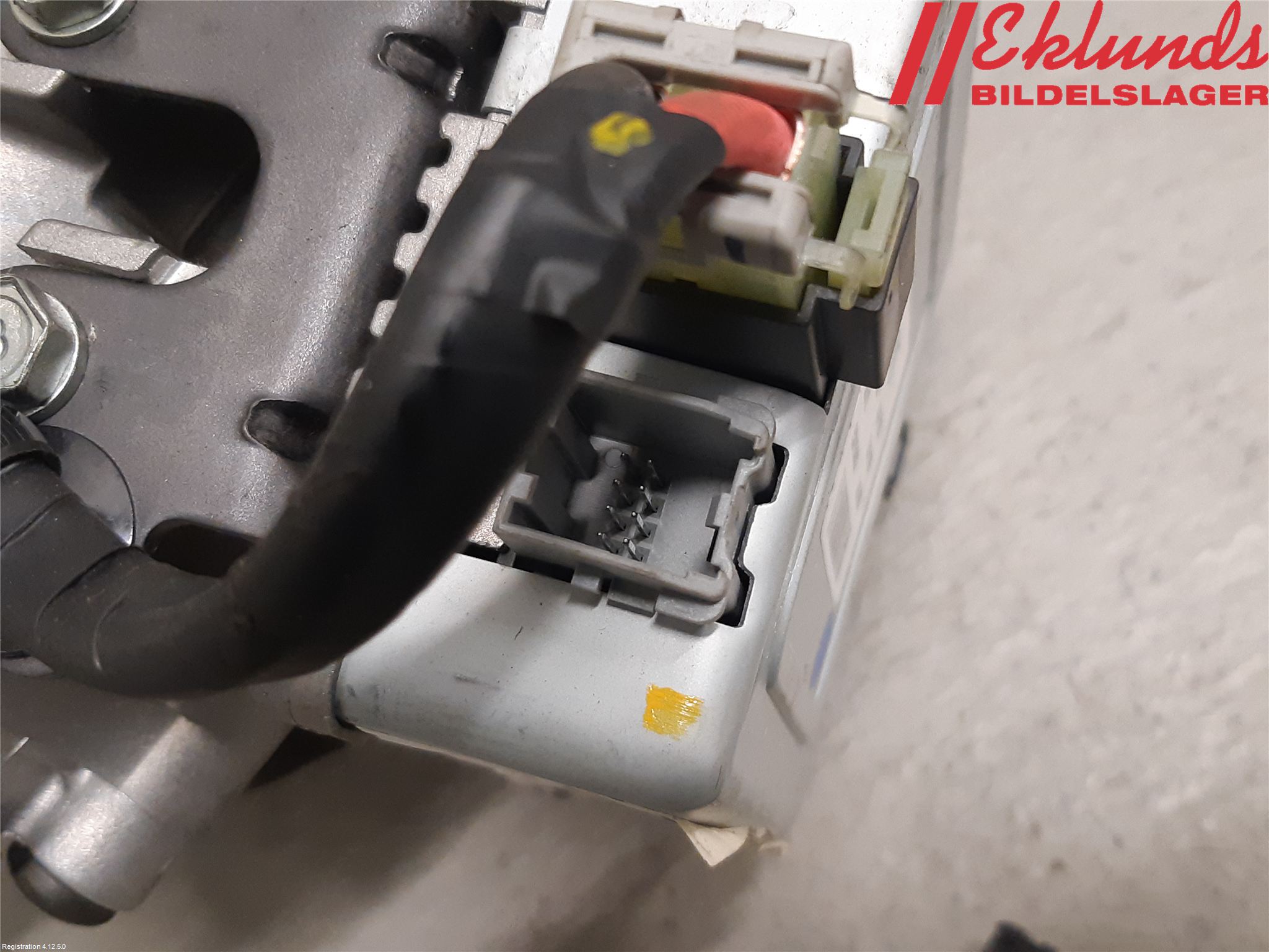 Kia CEED 12-18 Rattaxelagg Med Inb Servo