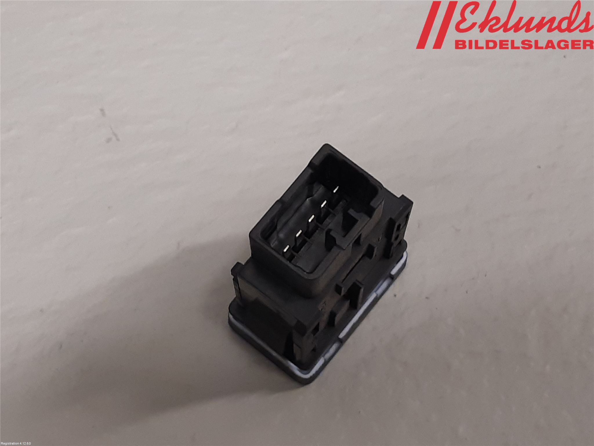 Suzuki VITARA 15- Strömställare Antisladd