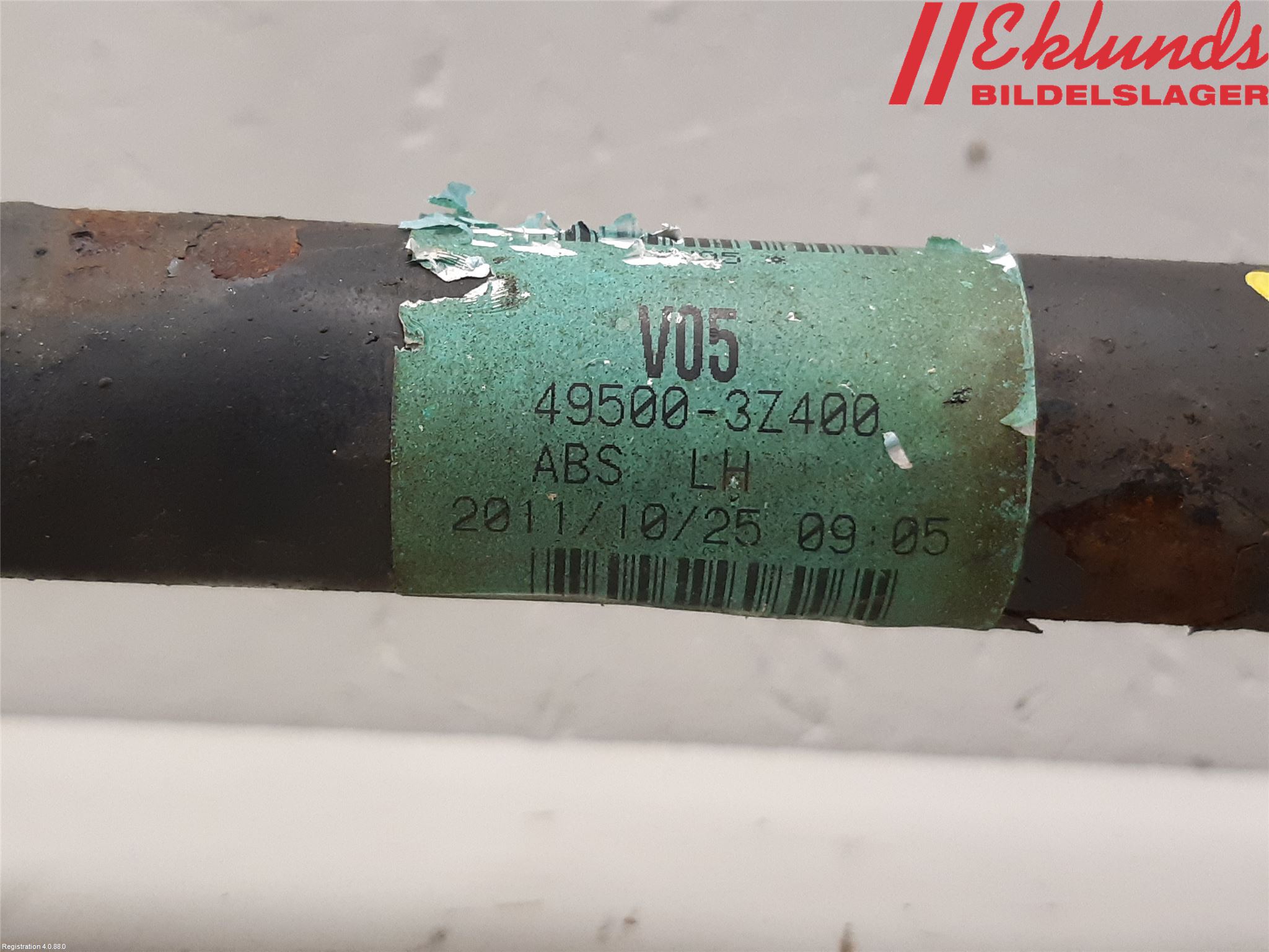 Hyundai i40 08-15 Drivaxel Fram Vänster