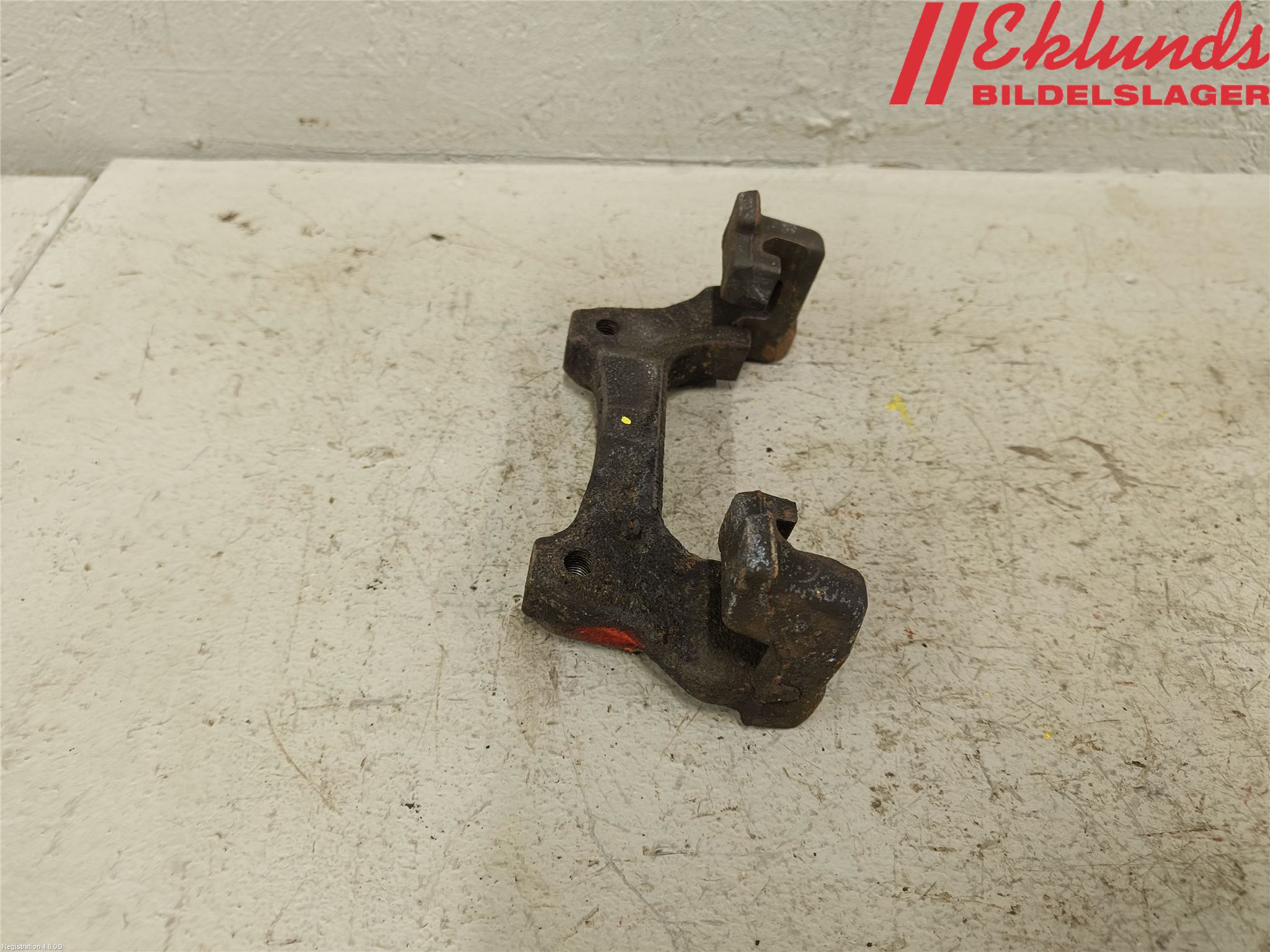 Honda CIVIC 12-16 Bromsokshållare