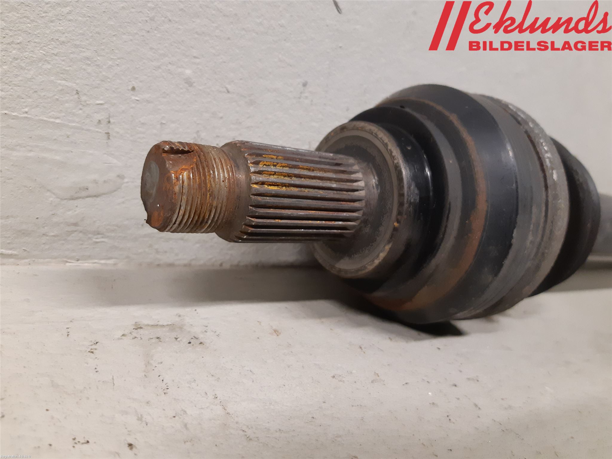 BMW 4 F32/F33/F82/F83 13-20 Drivaxel Bak Höger
