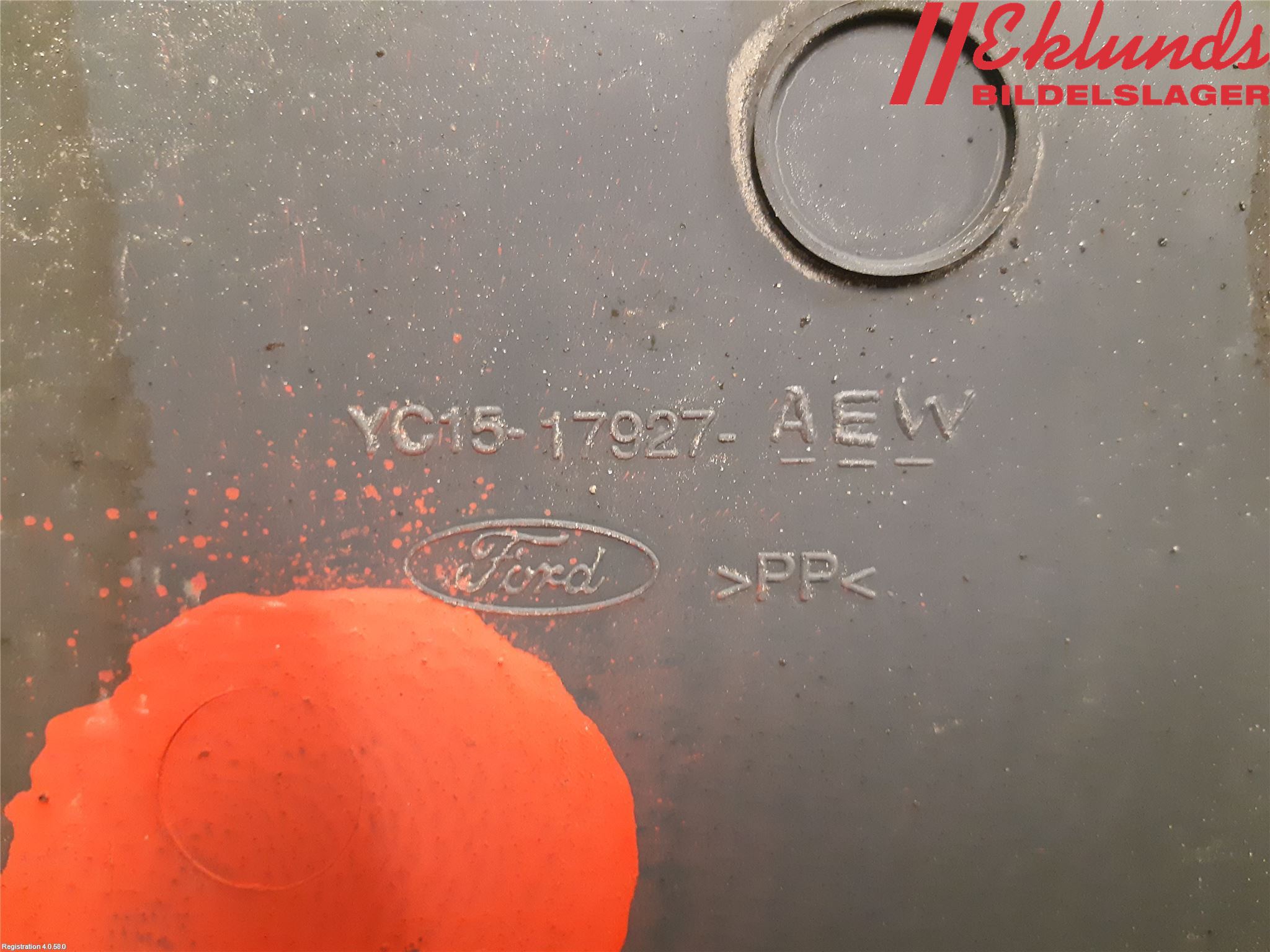 Ford TRANSIT    06-13 Stötfångardel Bak Vä