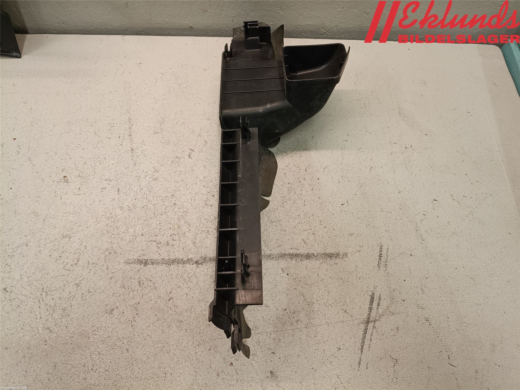 Mercedes-Benz MB VITO/V-KLASS (W640,W447,W448) 14- Deflektor Plåt-Plast Kylning