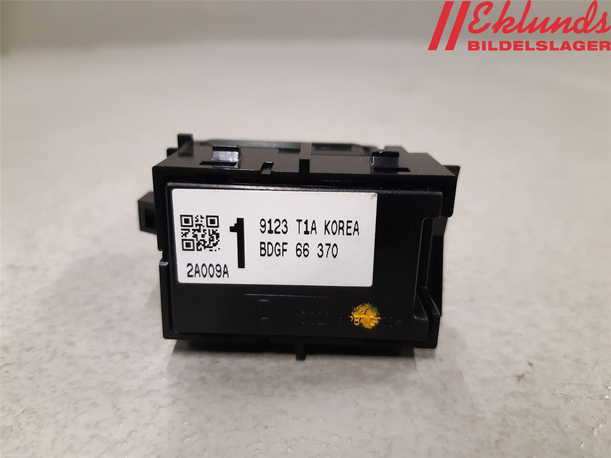 Mazda CX-30 20- Strömställare Elhiss