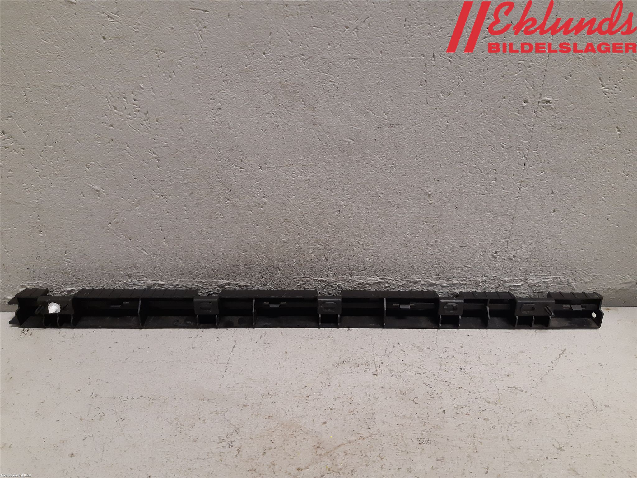 Volvo XC90/RECHARGE 16- Sidokjol Vä