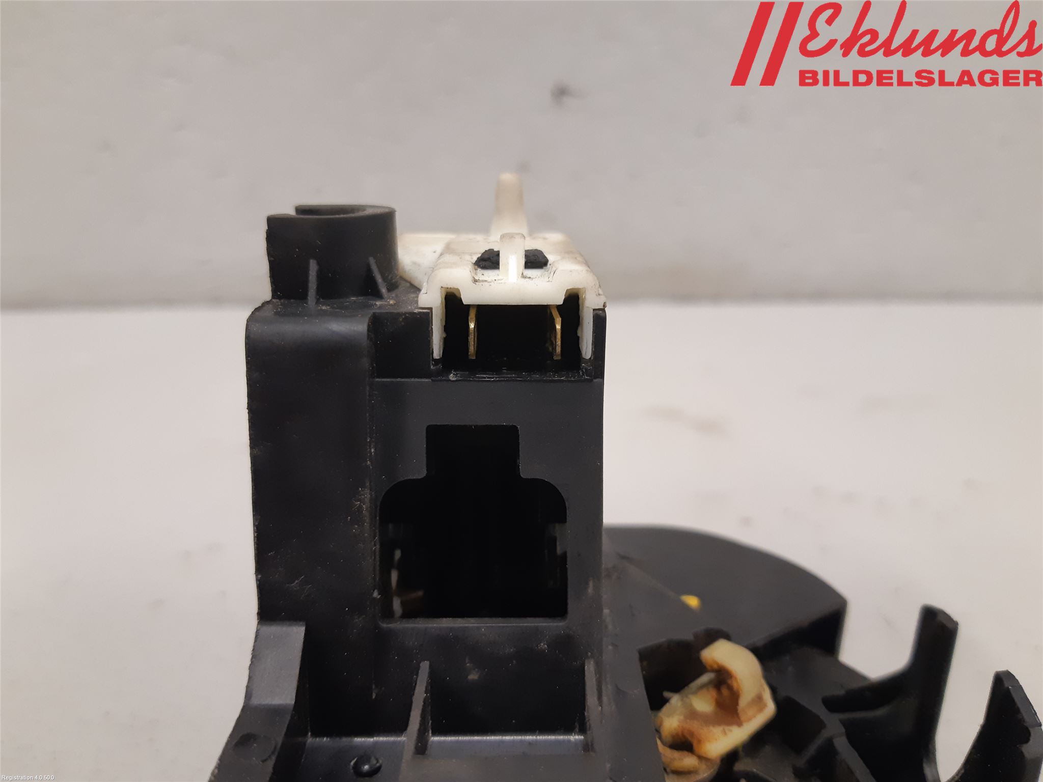 Renault CLIO II 01-08 Låskista-Dörrlås