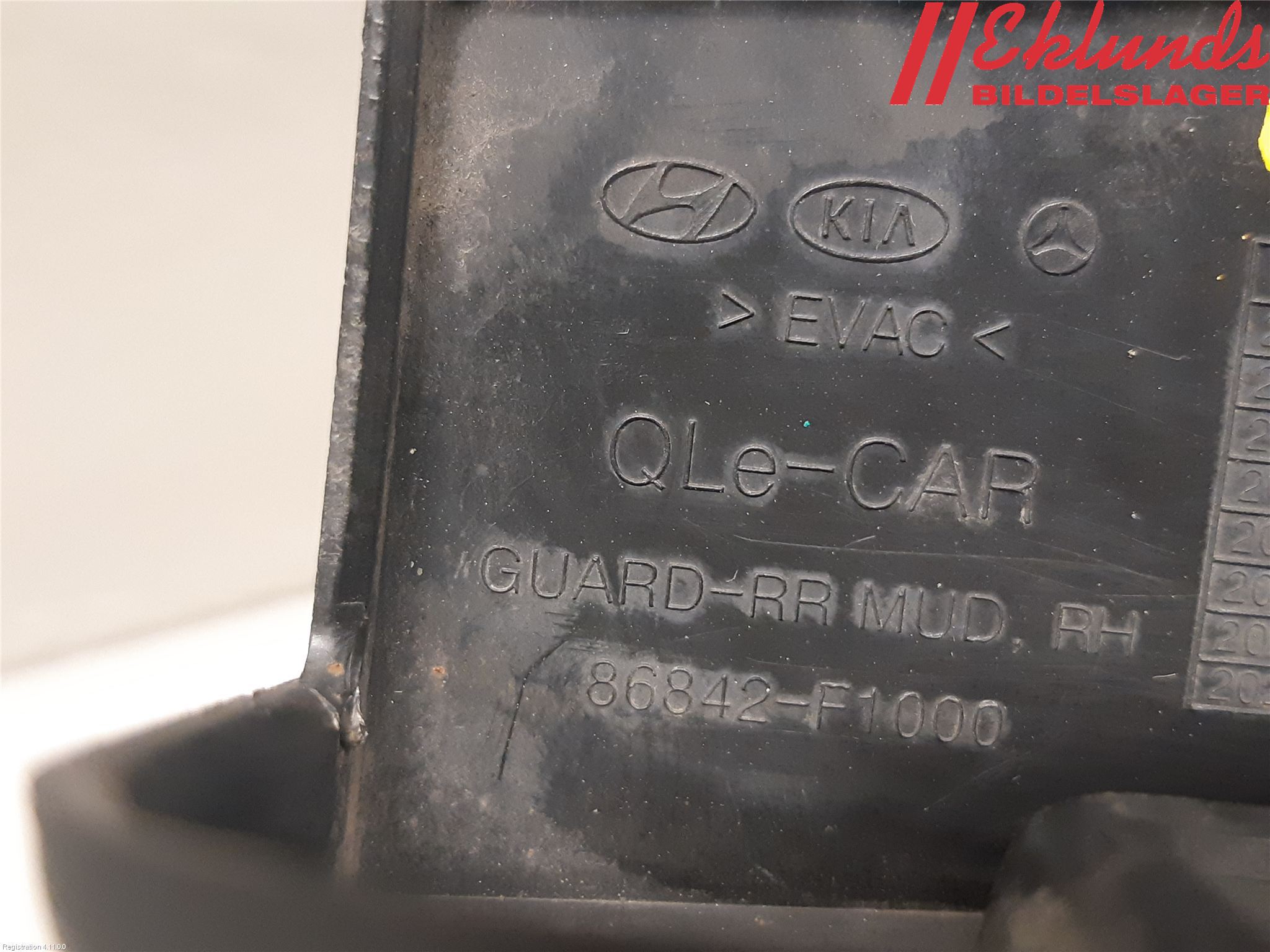 Kia SPORTAGE (QL) 16-21 Stänkskydd