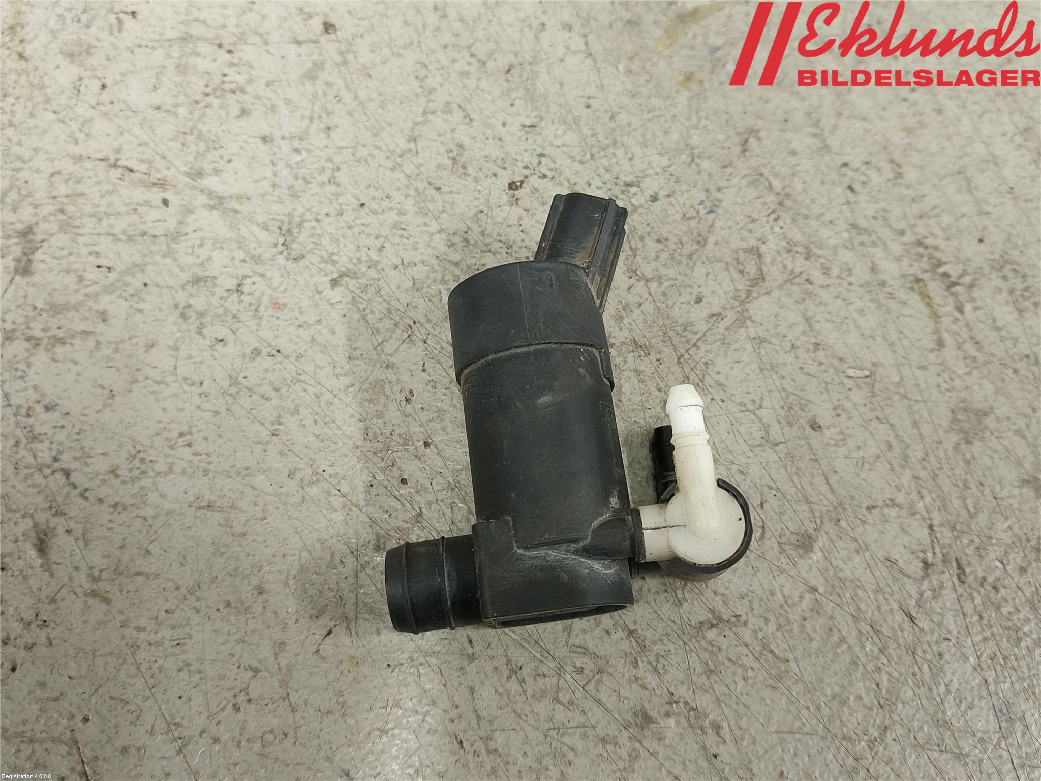 Volvo XC70 05-07 Spolarpump Vindruta