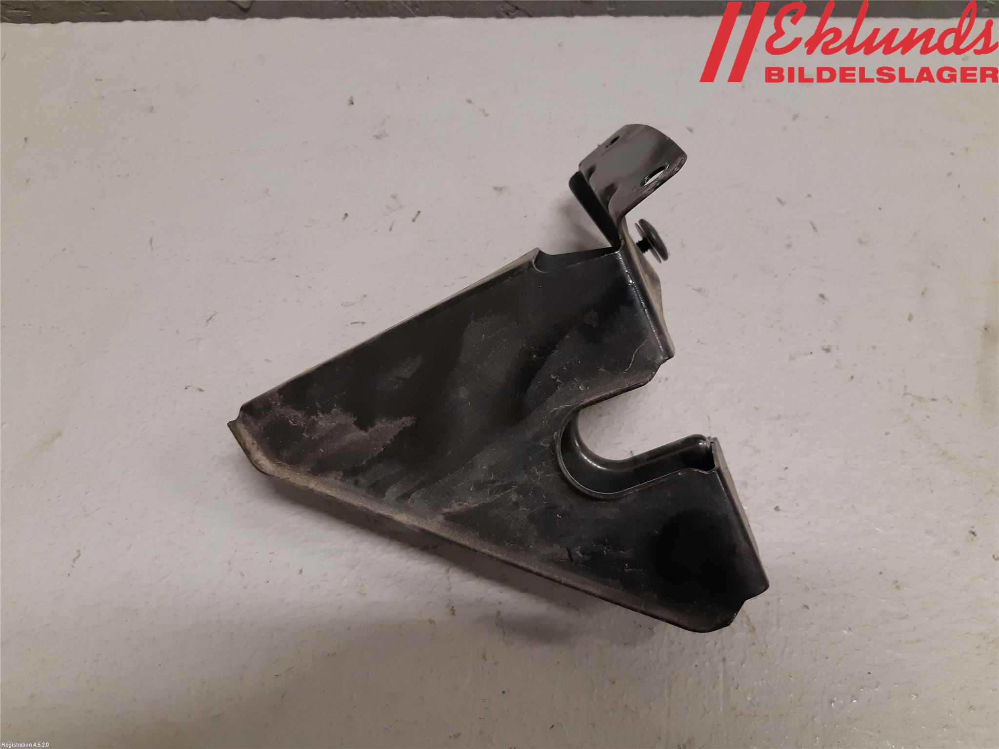 BMW 3 E90/91 SED/TOU 05-12 Huvlås