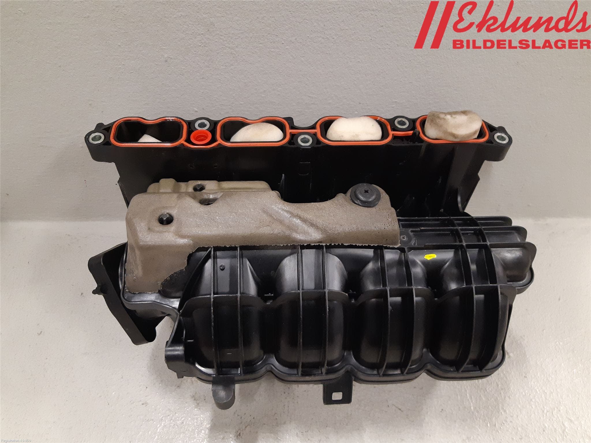 Toyota RAV4 19- Grenrör Insug