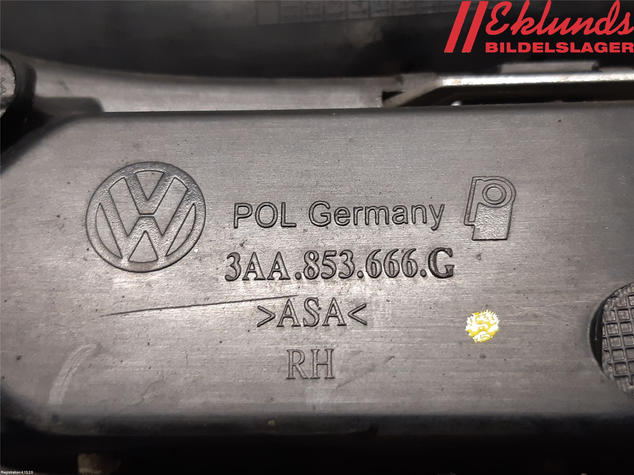 Volkswagen VW PASSAT 11-14 Dimljussarg Fram