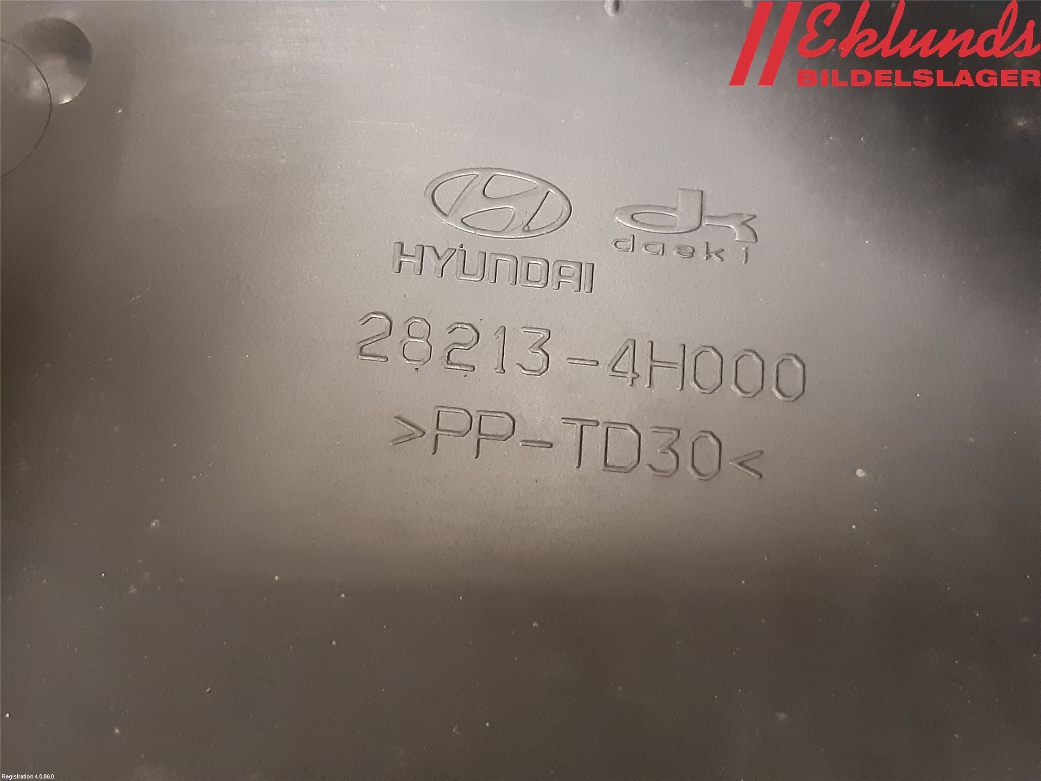 Hyundai H-1/STAREX 08-21 Deflektor Plåt-Plast Kylning
