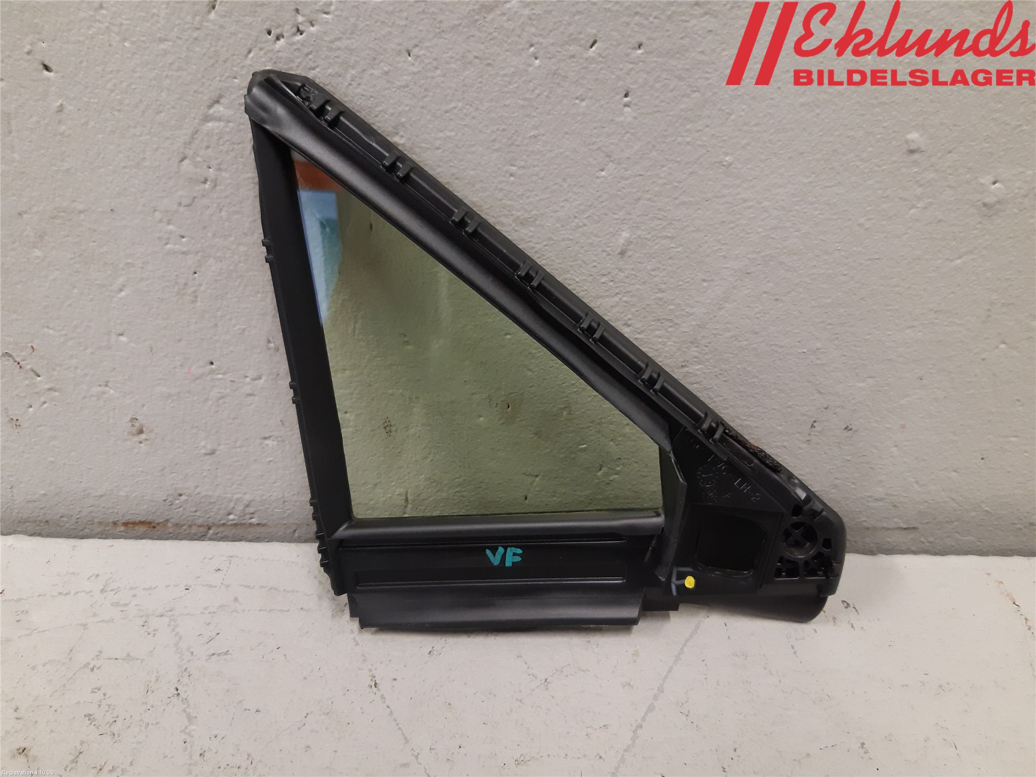 Toyota RAV4 19- Dörruta Fram Lilla Vä