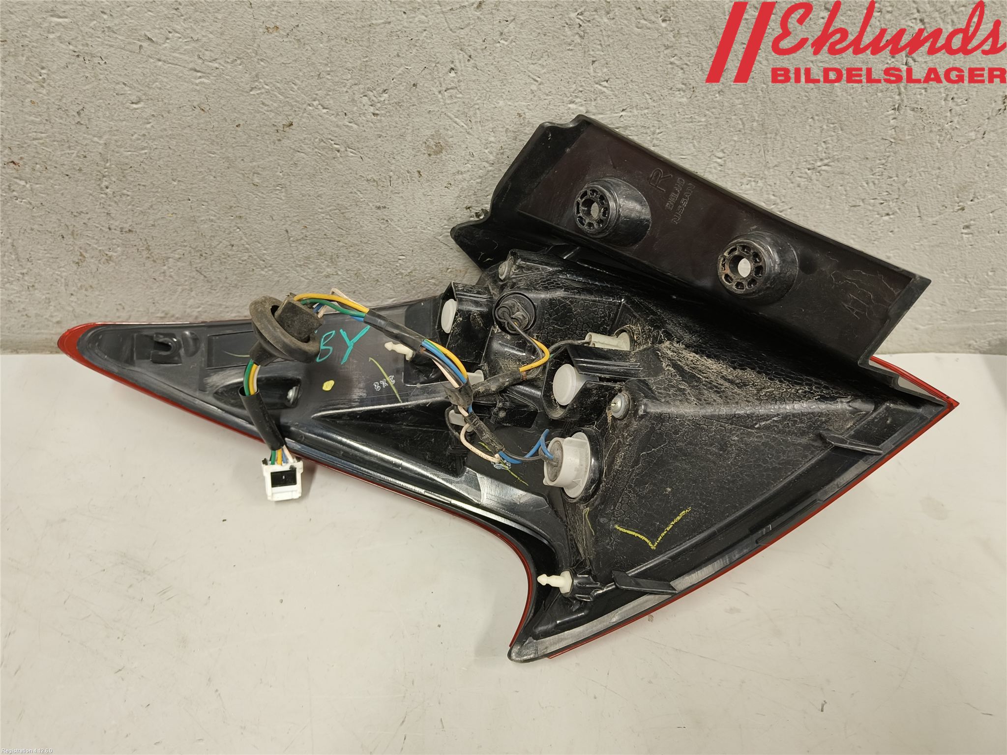 Nissan PULSAR Bakljus Höger