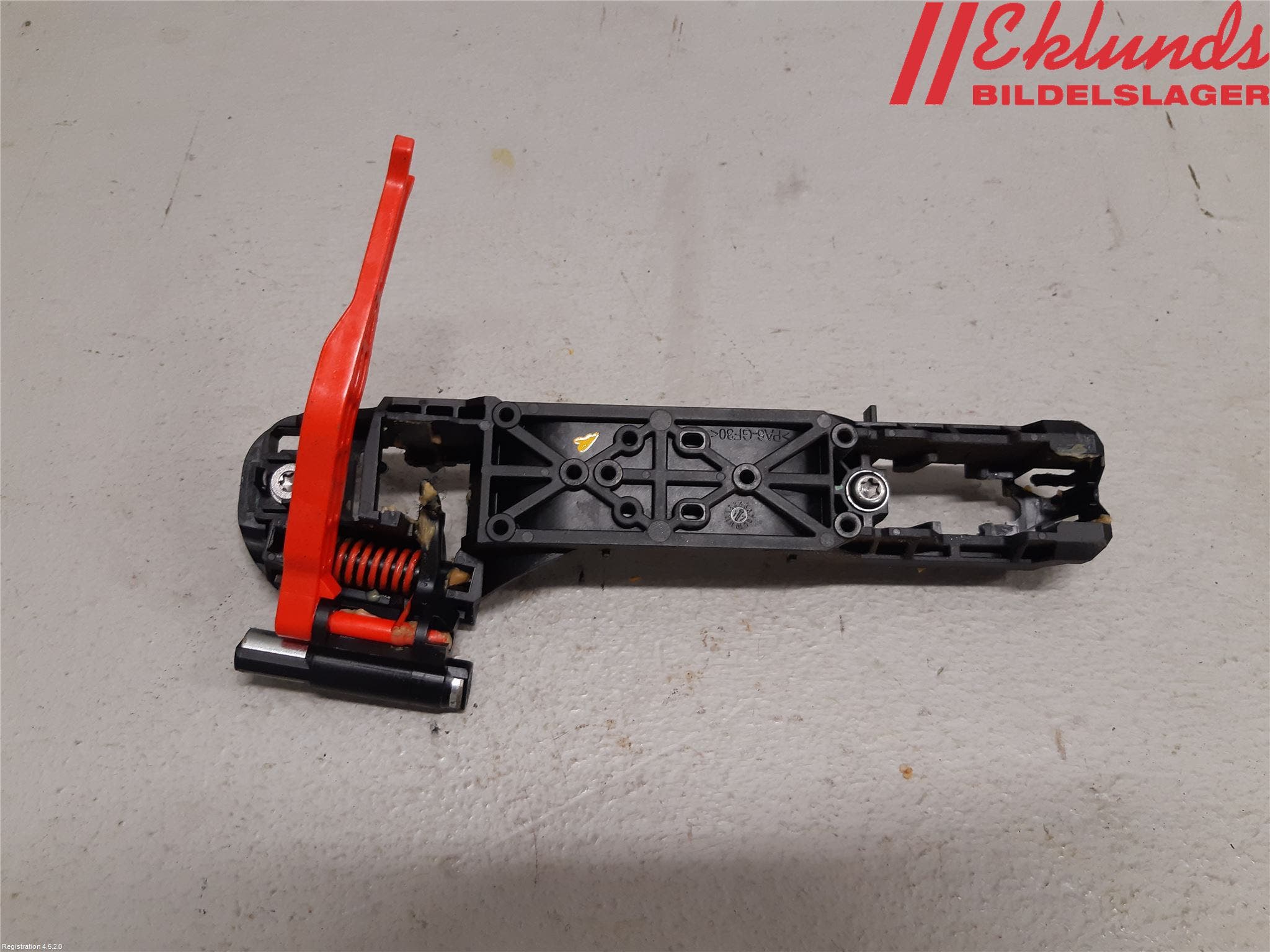 Toyota YARIS XP130 15-20 Dörrhandtag Yttre Hö