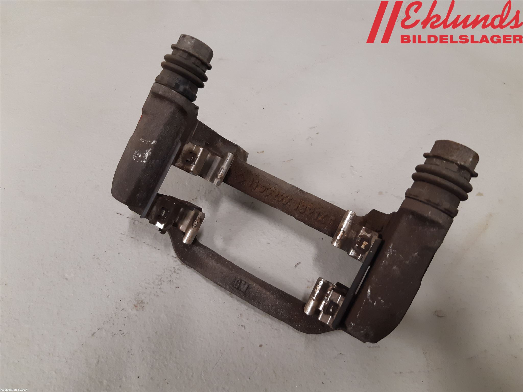 Opel ASTRA K 16-22 Bromsokshållare