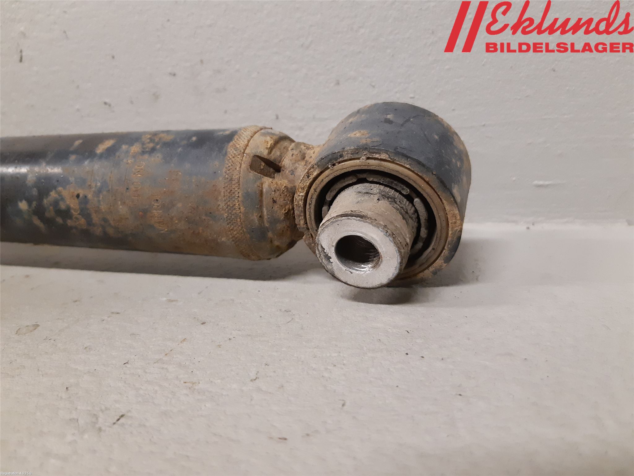 Seat ATECA 16->> Stötdämpare Bak