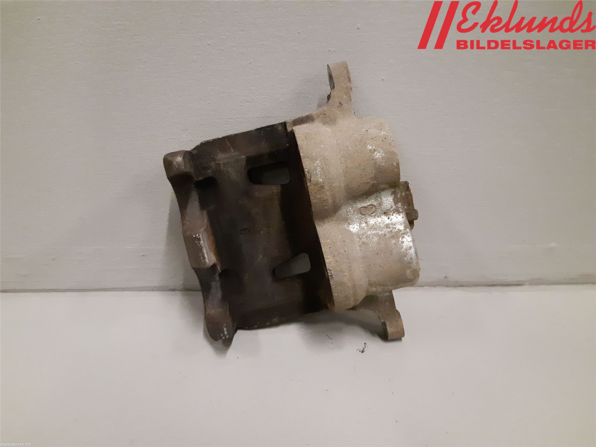 Toyota RAV4 19- Bromsok Fram Vänster