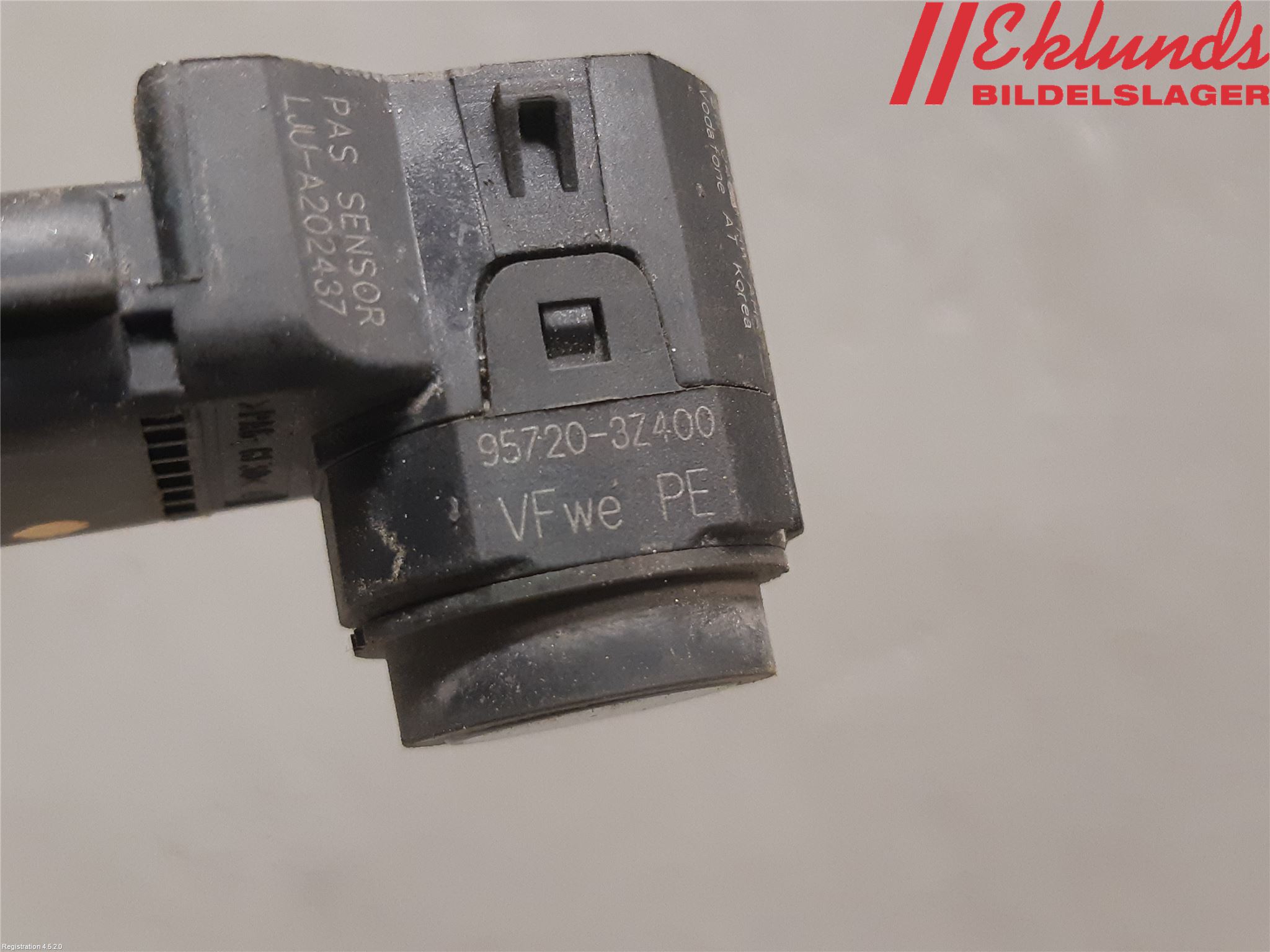 Hyundai i40 16-18 Parkeringshjälp Backsensor