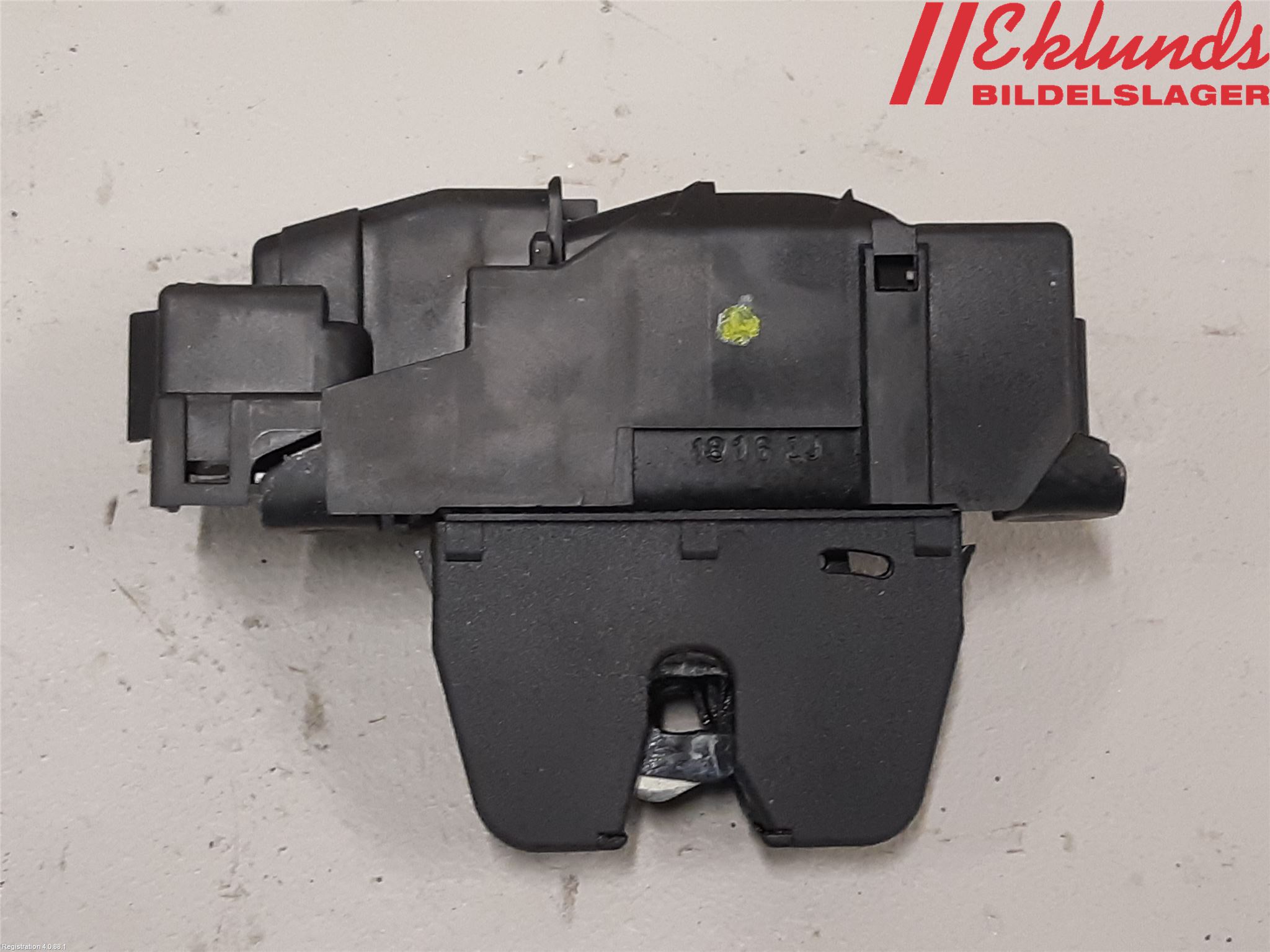 Citroen C4 GRAND PICASSO 14-18 Låskista Baklucka