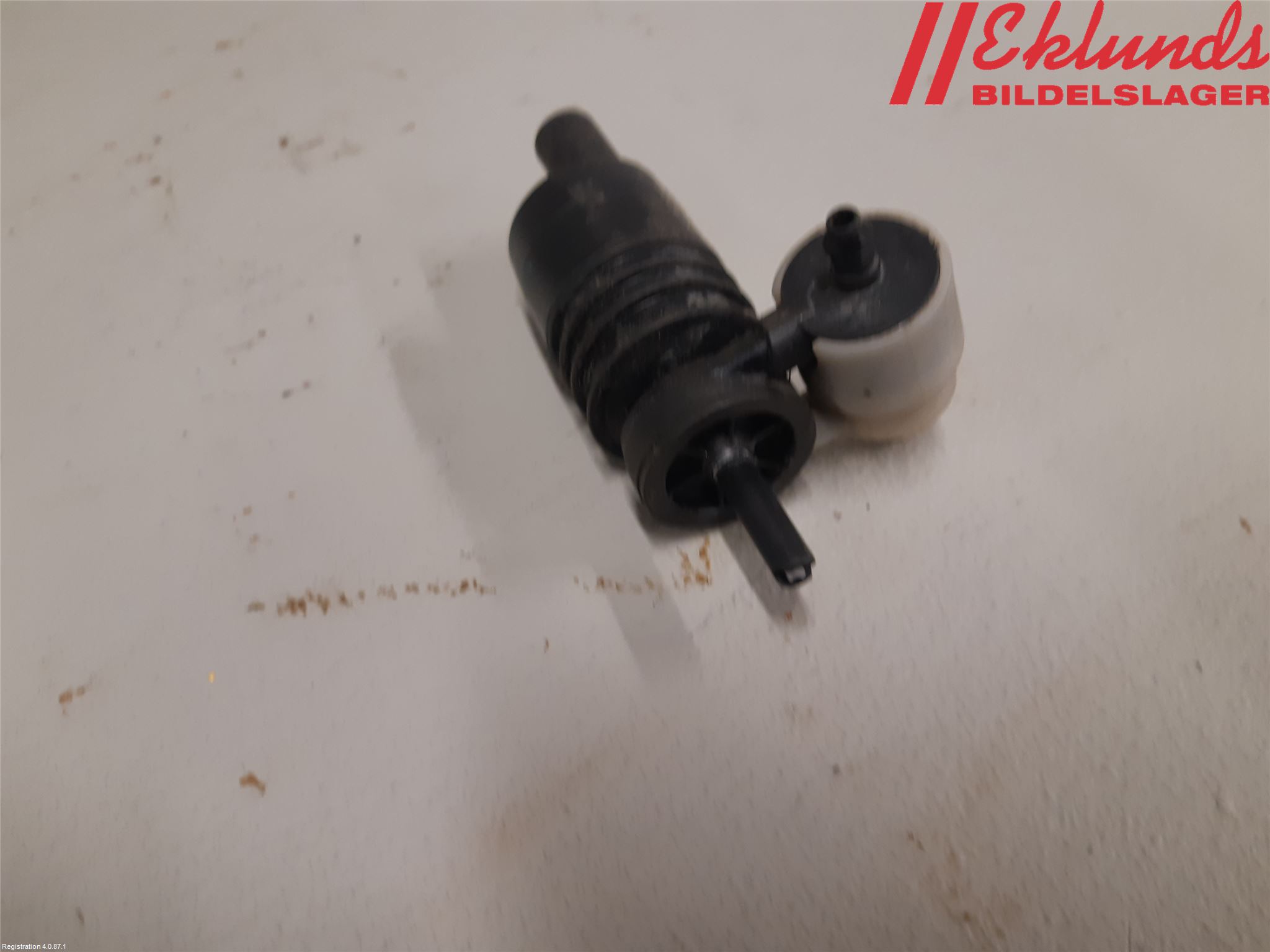 Skoda SUPERB 09-15 Spolarpump Vindruta