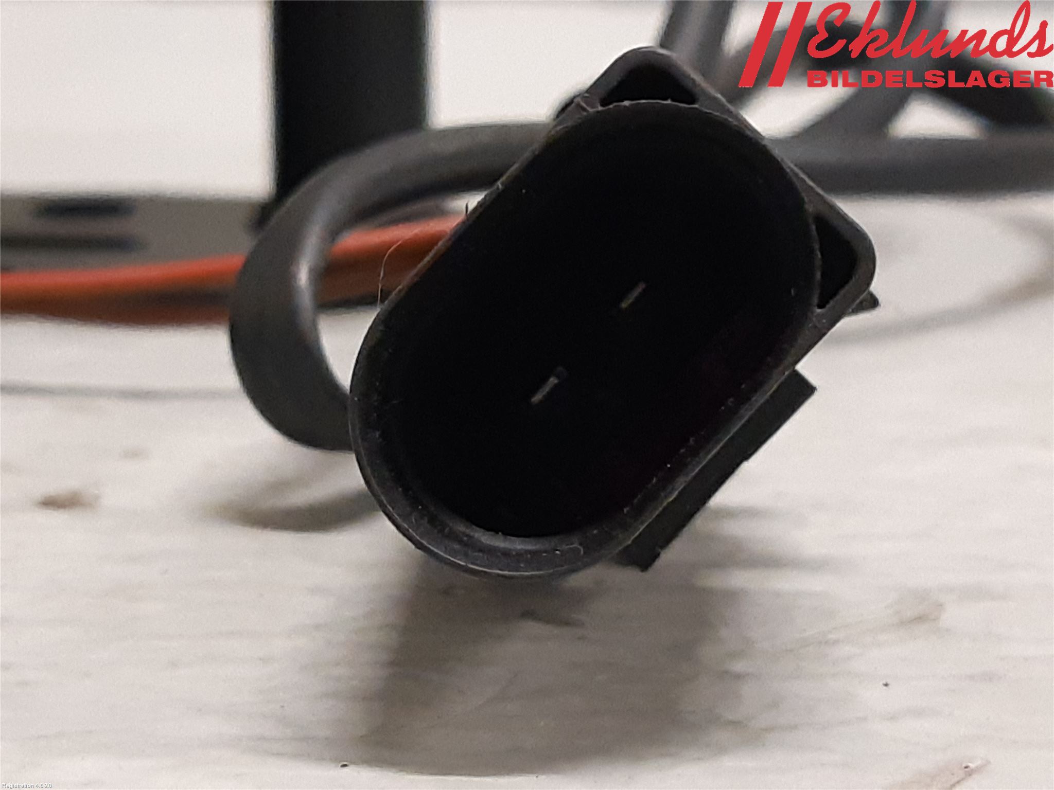 Audi A4/S4 08-11 Huvlås