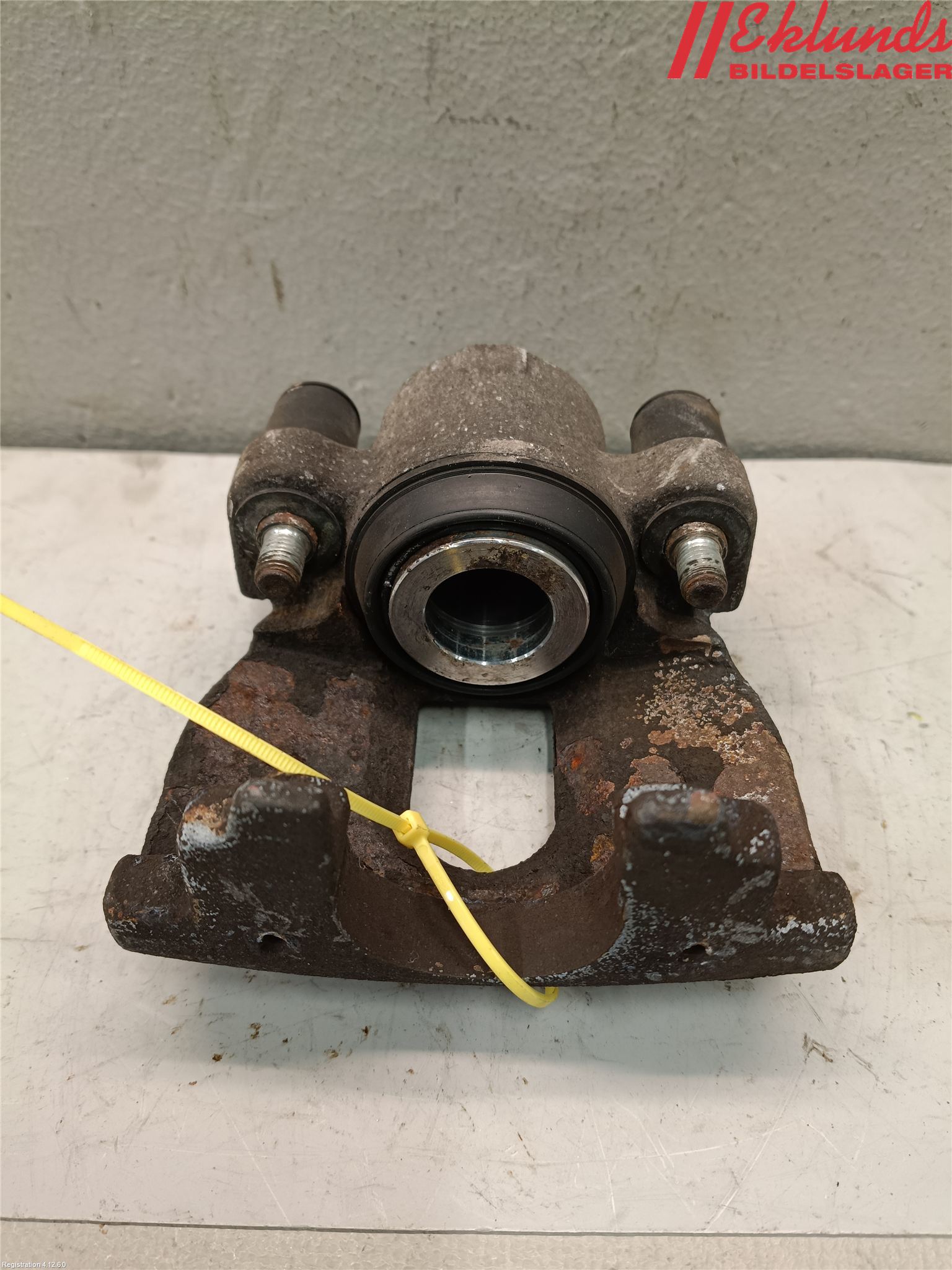 Volvo V70 05-08 Bromsok Bak Vänster