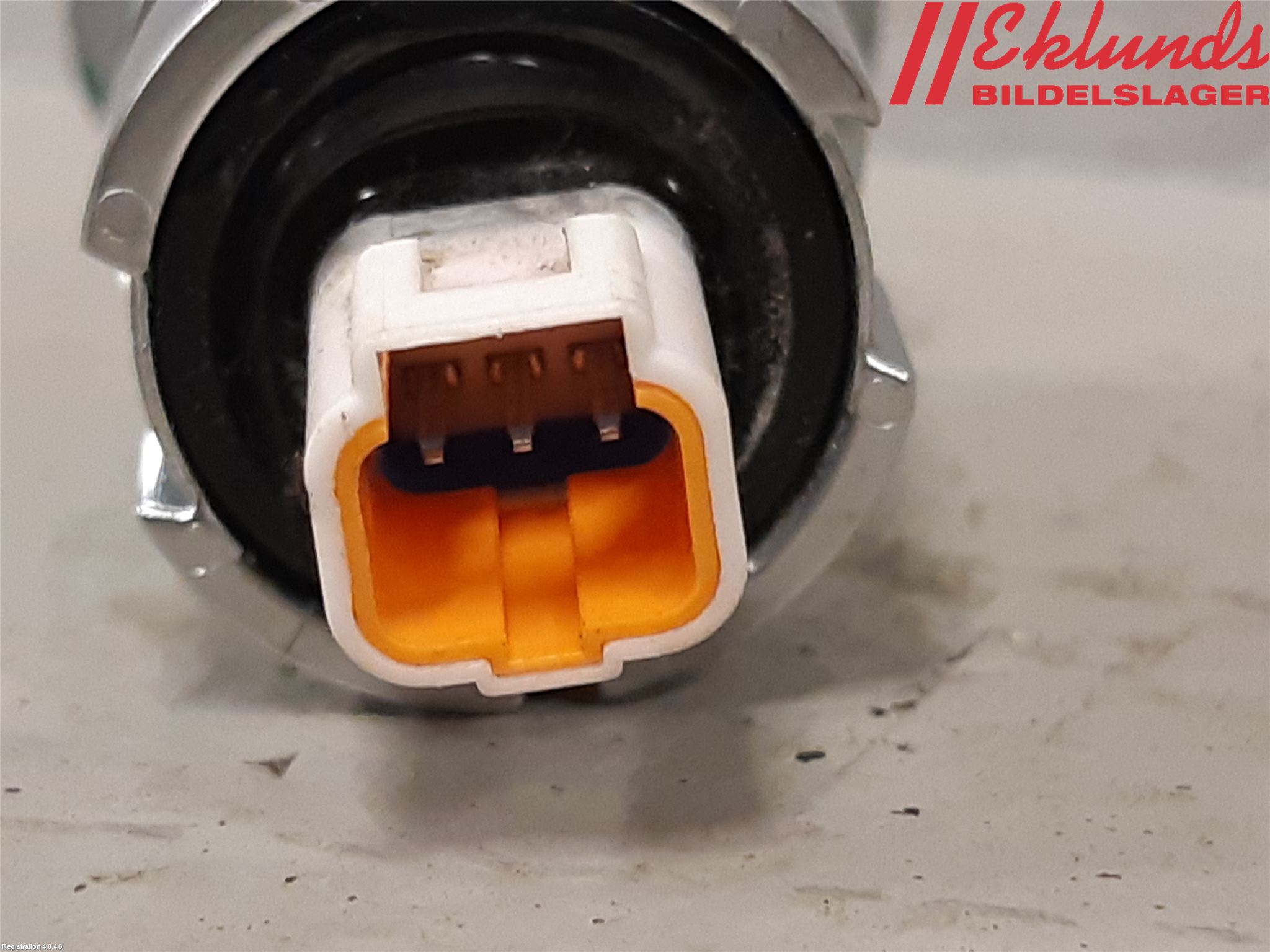 Tesla MODEL X 16- Strömställare Dörröppnare