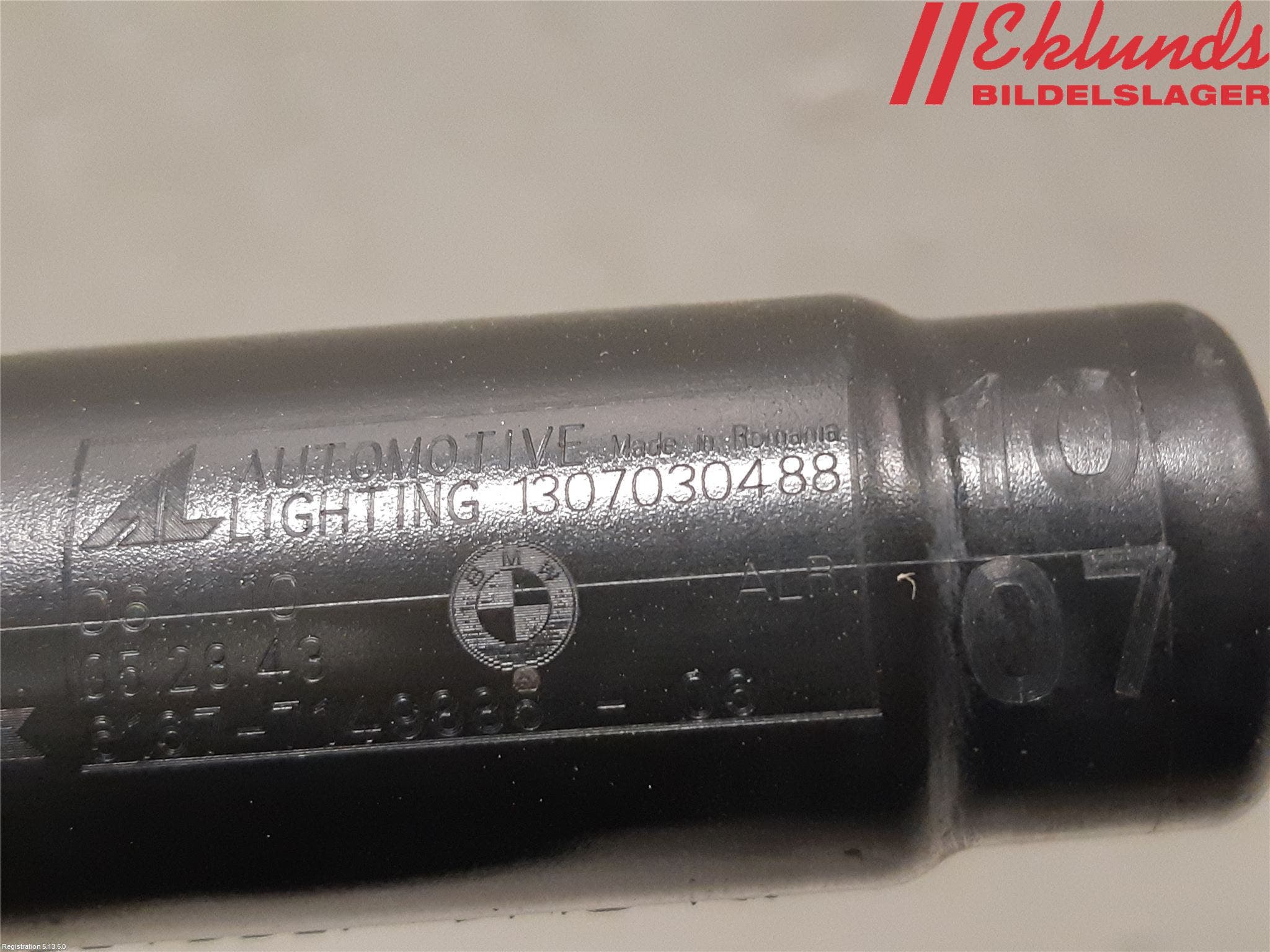 BMW 5 F10/F11/F18 09-17 Spolarmunstycke Strålkastare