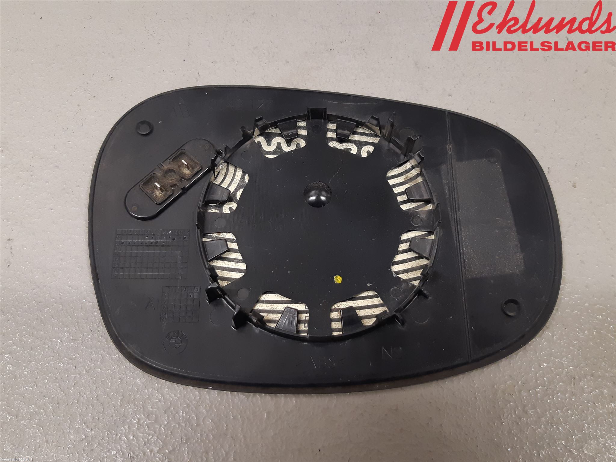 BMW 3 E90/91 SED/TOU 05-12 Spegelglas Vä