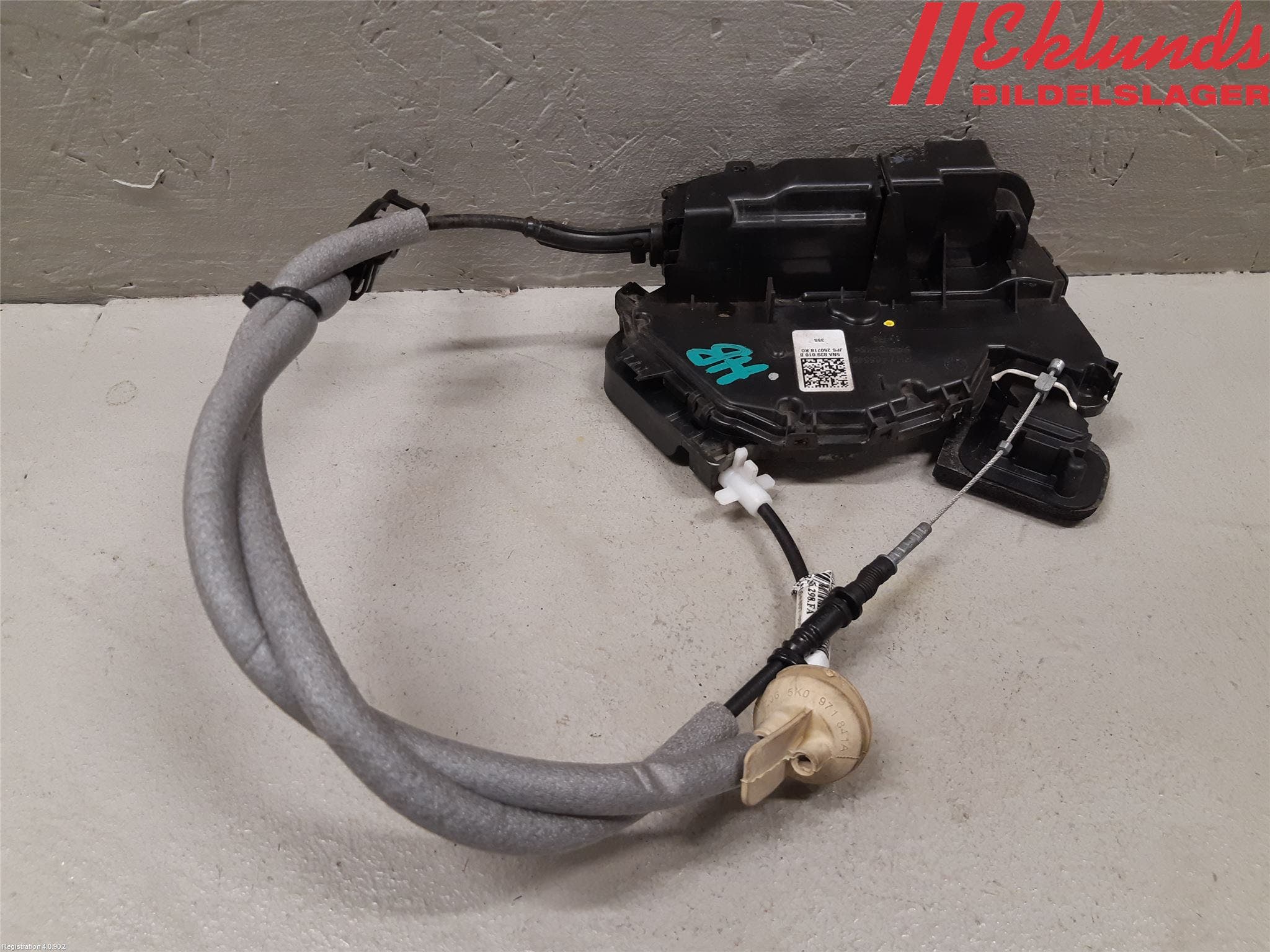 Volkswagen VW PASSAT 15-19 Låskista-Dörrlås