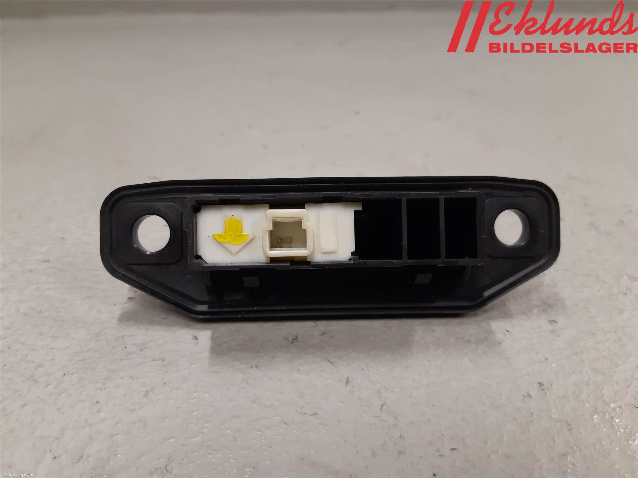 Toyota AURIS 13-19 Bakluckehandtag