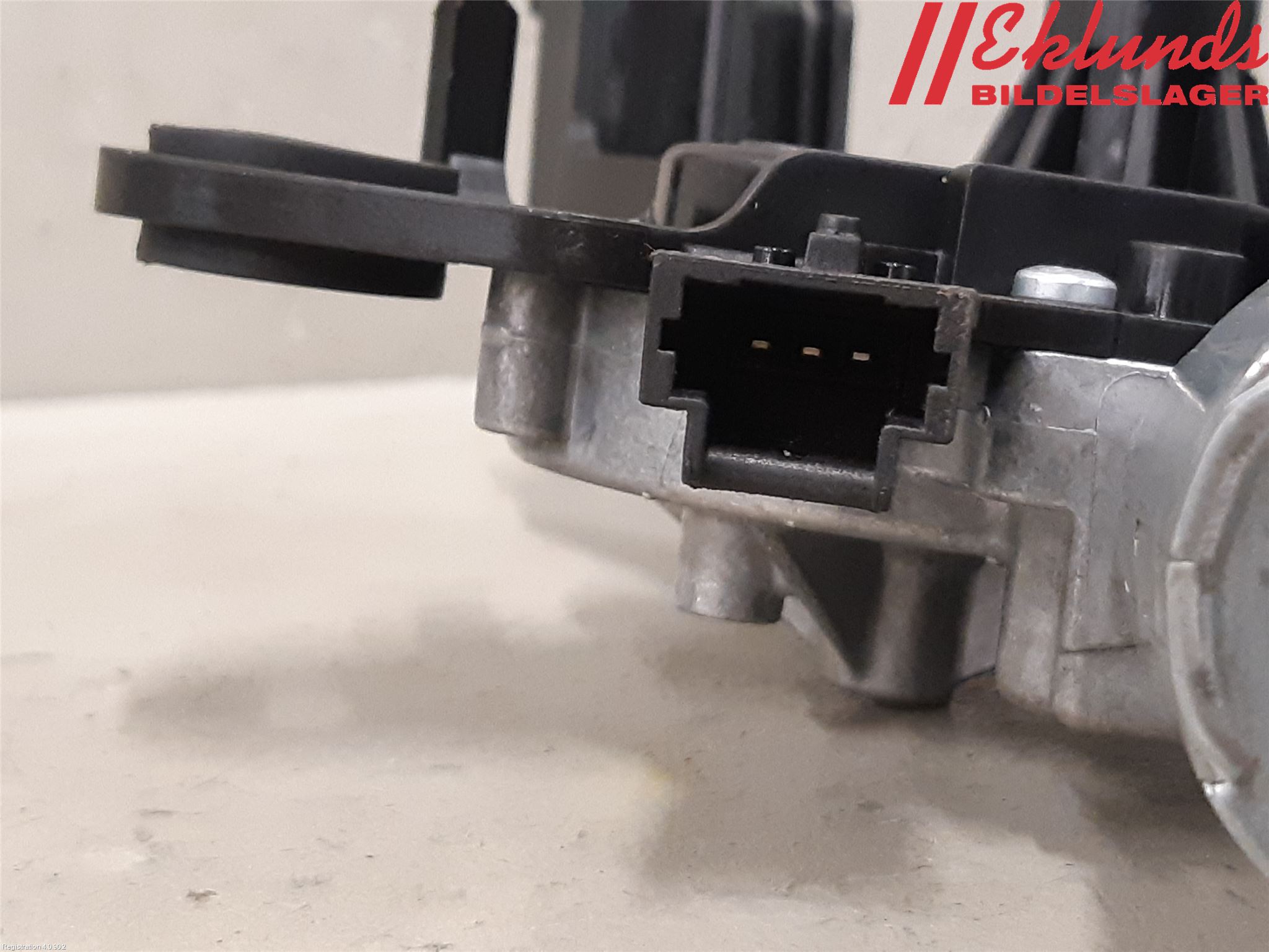 Peugeot 2008/E-2008 20- Torkarmotor Baklucka