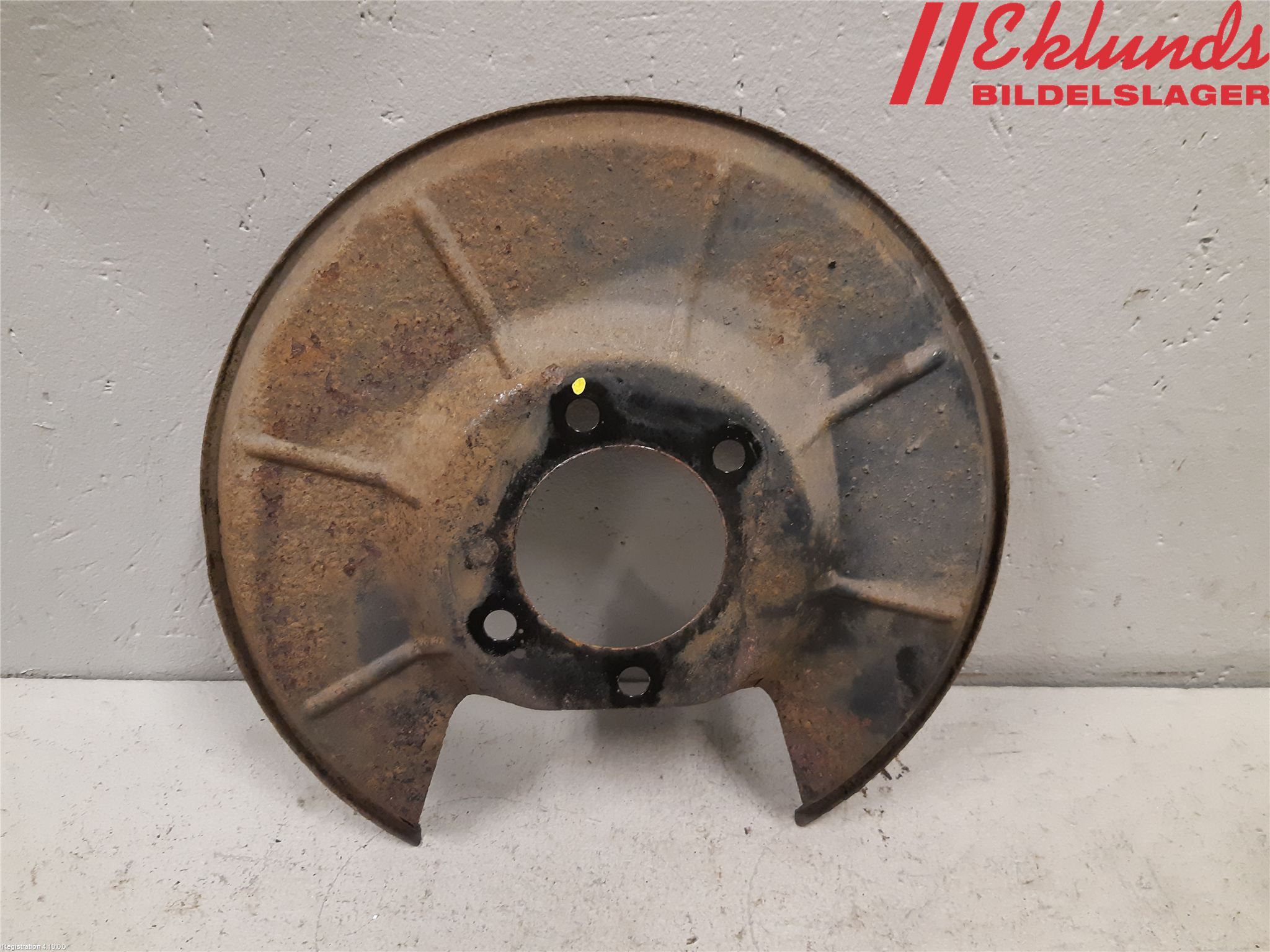 Volvo V70 14-16 Bromssköld Bak