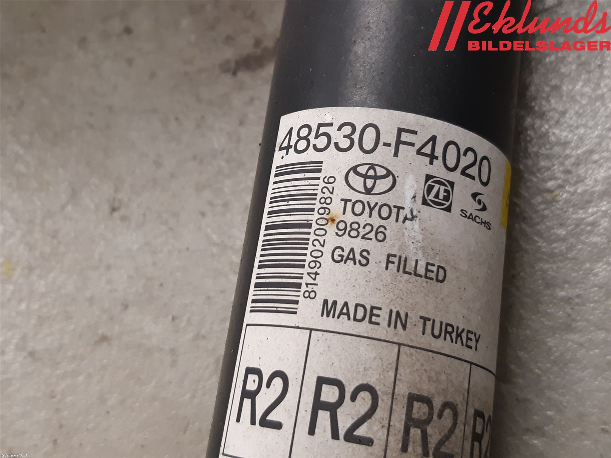 Toyota C-HR 16-23 Stötdämpare Bak