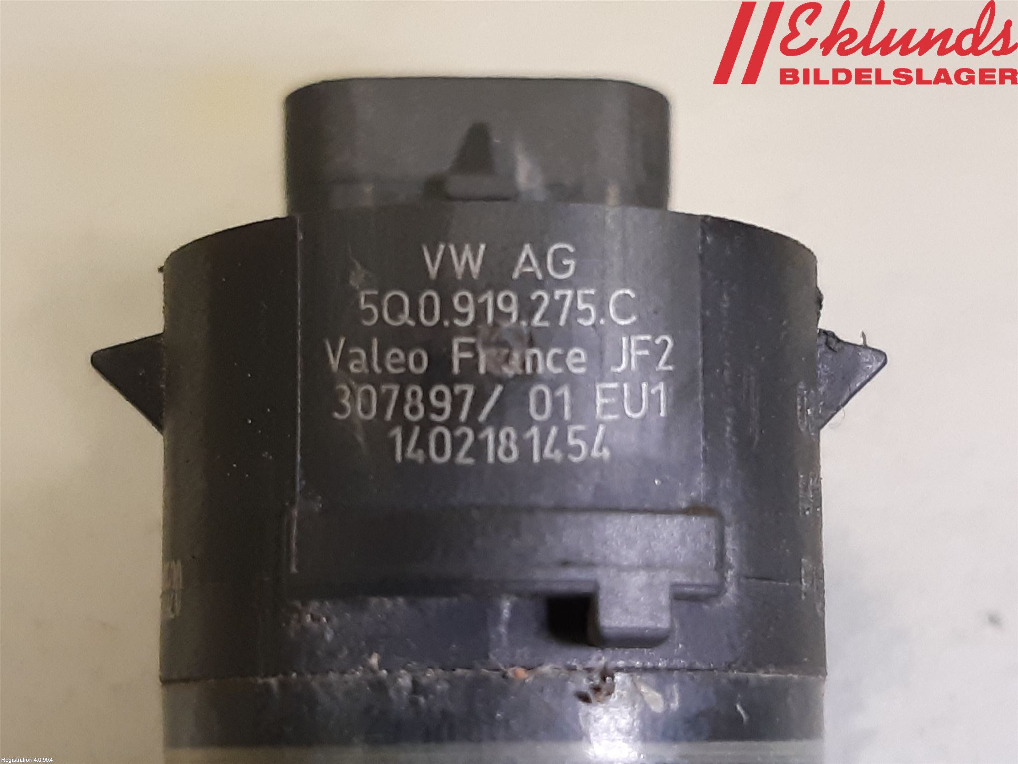 Volkswagen VW AMAROK 2H 10-22 Parkeringshjälp Frontsensor