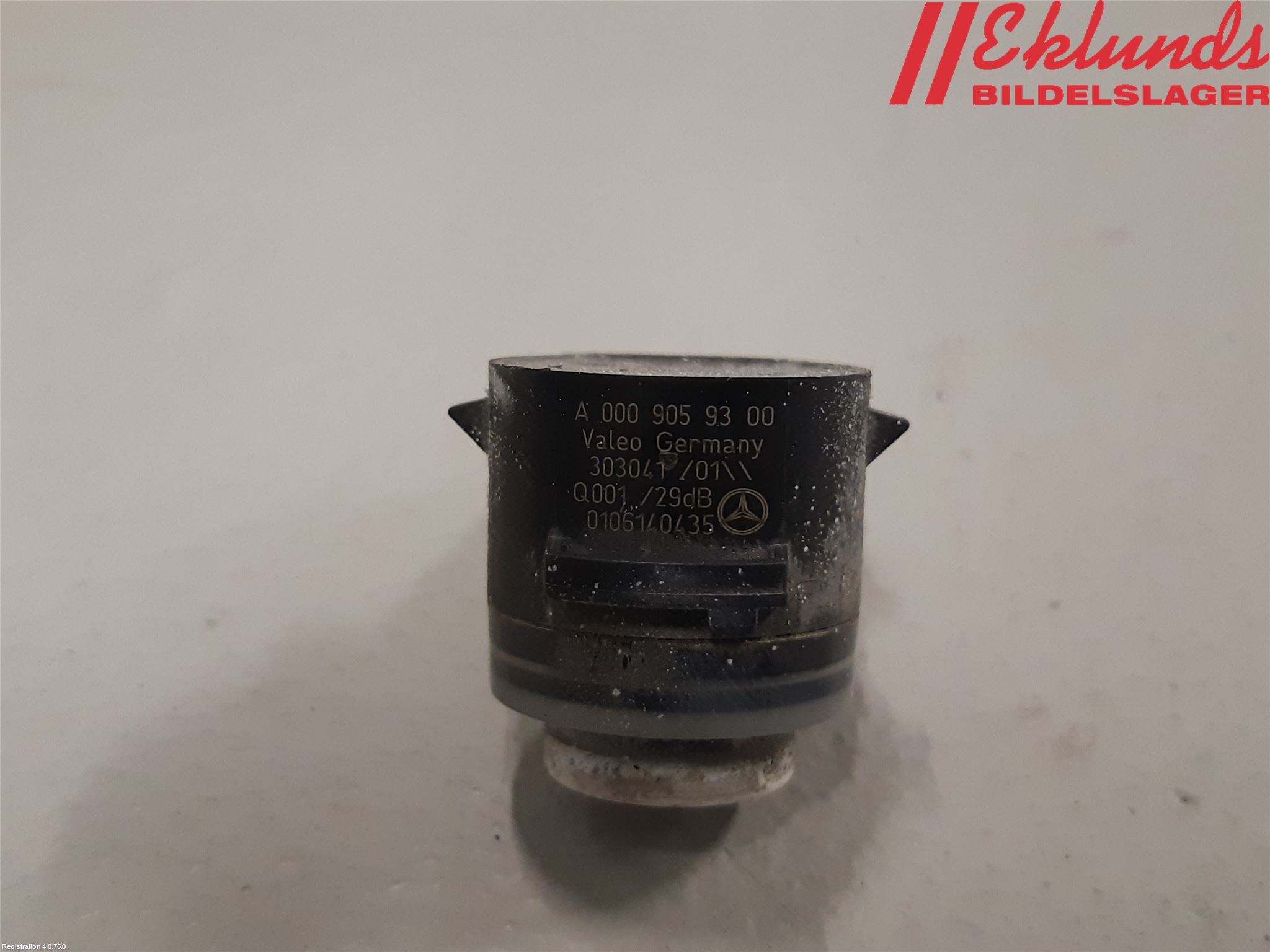 Mercedes-Benz MB C-KLASS (W205) 14-21 Parkeringshjälp Frontsensor